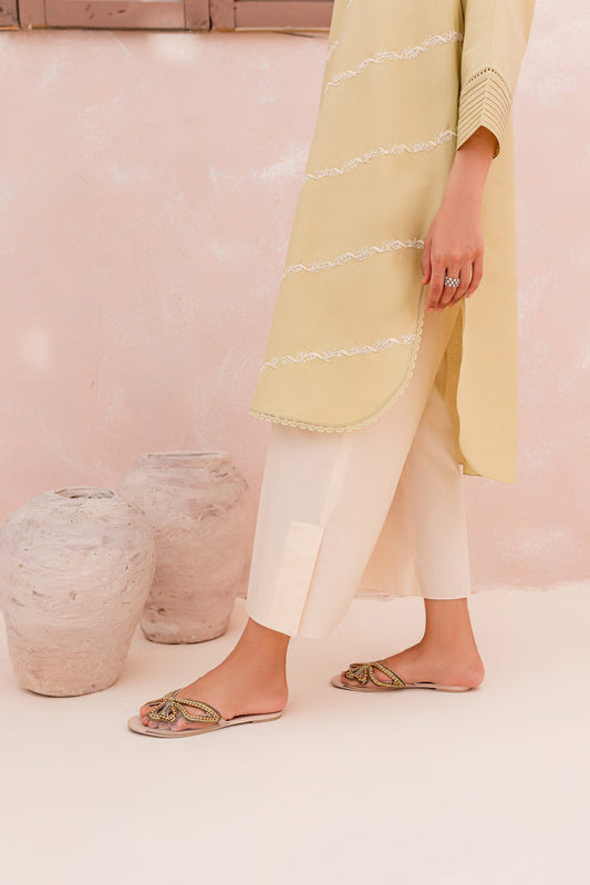 Aneeka Ruknuddin - IZZAR