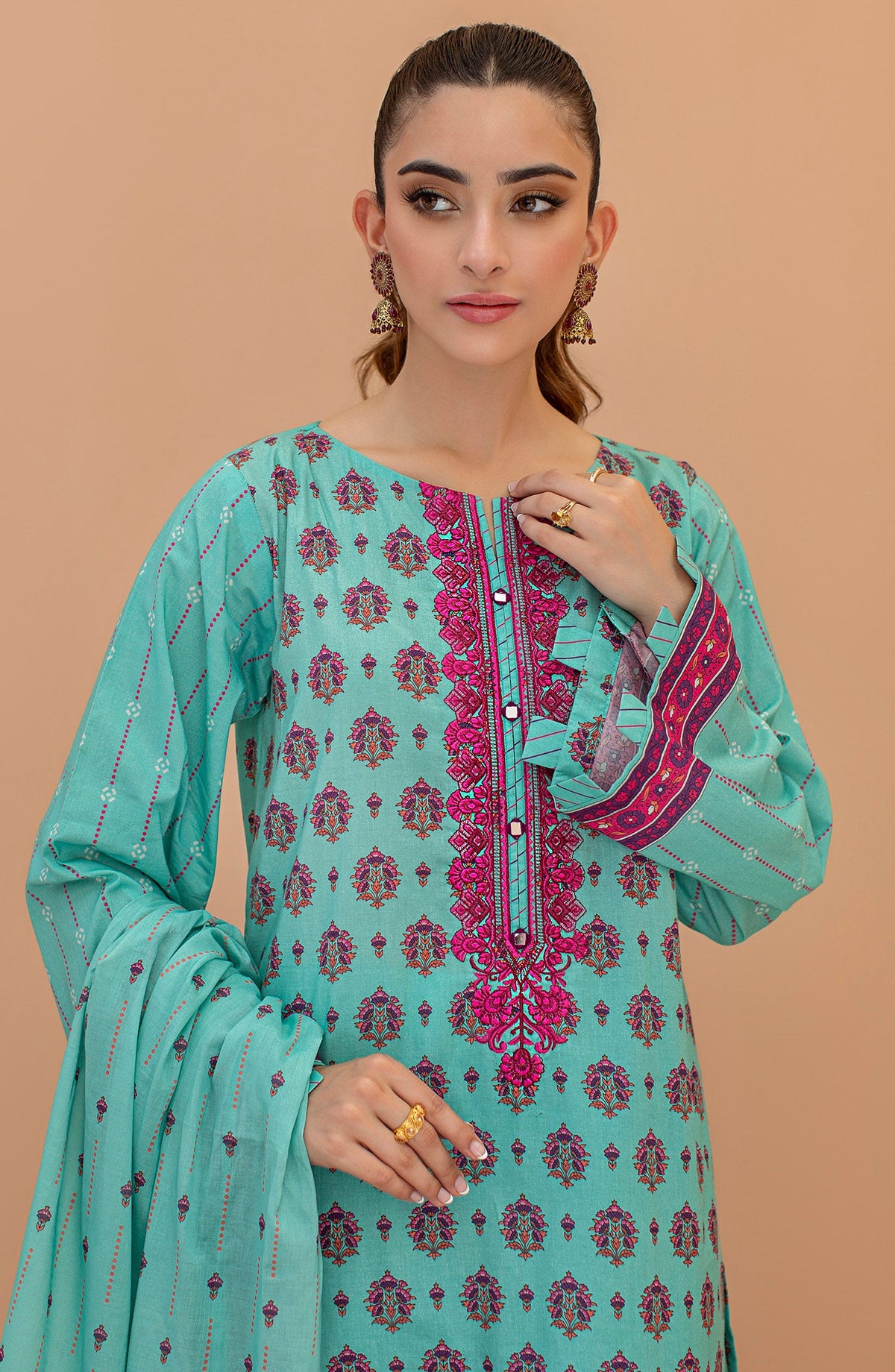 Orient - Unstitched 3 Piece Embroidered Lawn Shirt , Cambric Pant and Lawn Dupatta