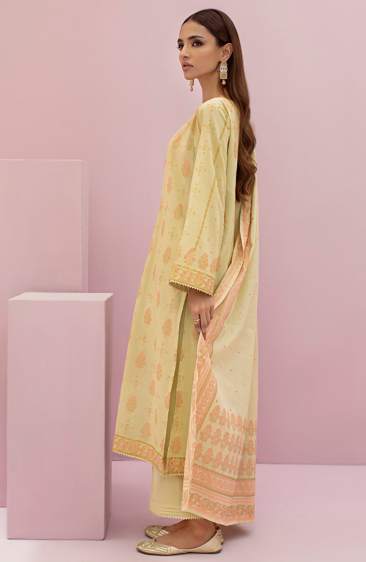 Orient - Stitched 3 Piece Printed Lawn Shirt , Cambric Pant and Lawn Dupatta