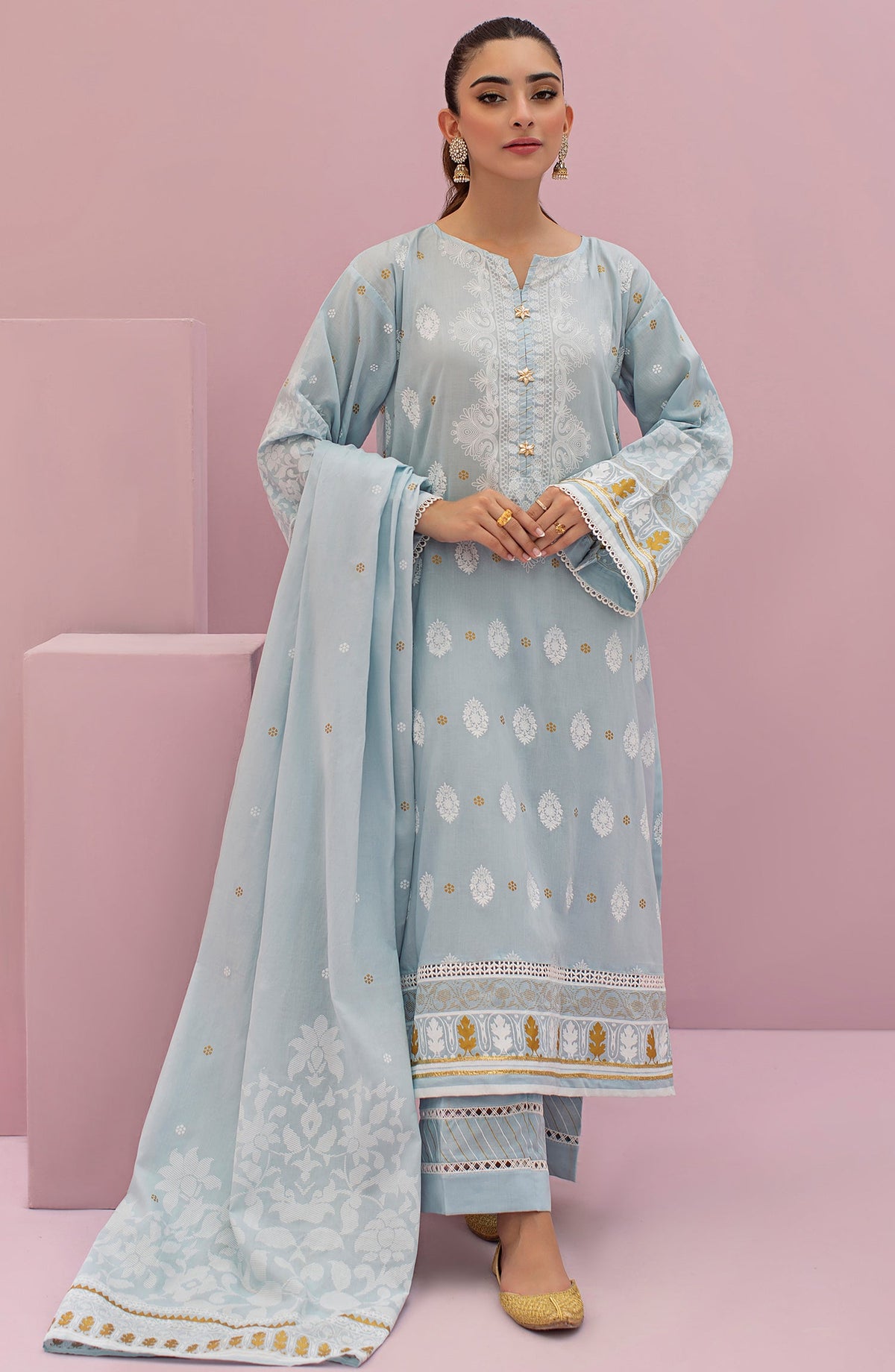 Orient - Unstitched 3 Piece Printed Lawn Shirt , Cambric Pant and Lawn Dupatta