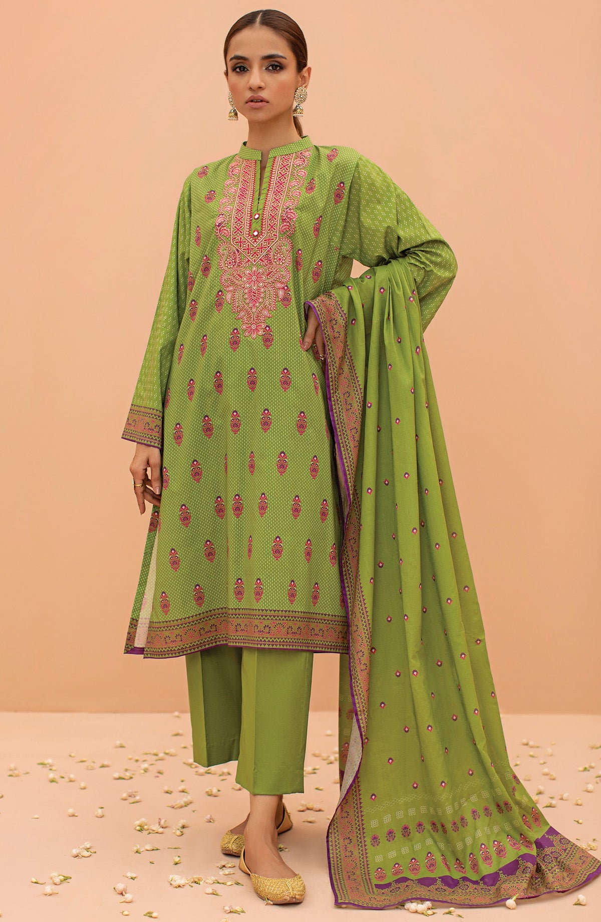 Orient - Unstitched 3 Piece Embroidered Lawn Shirt , Cambric Pant and Lawn Dupatta
