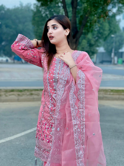 Four Season Boutique - IFFI PINK