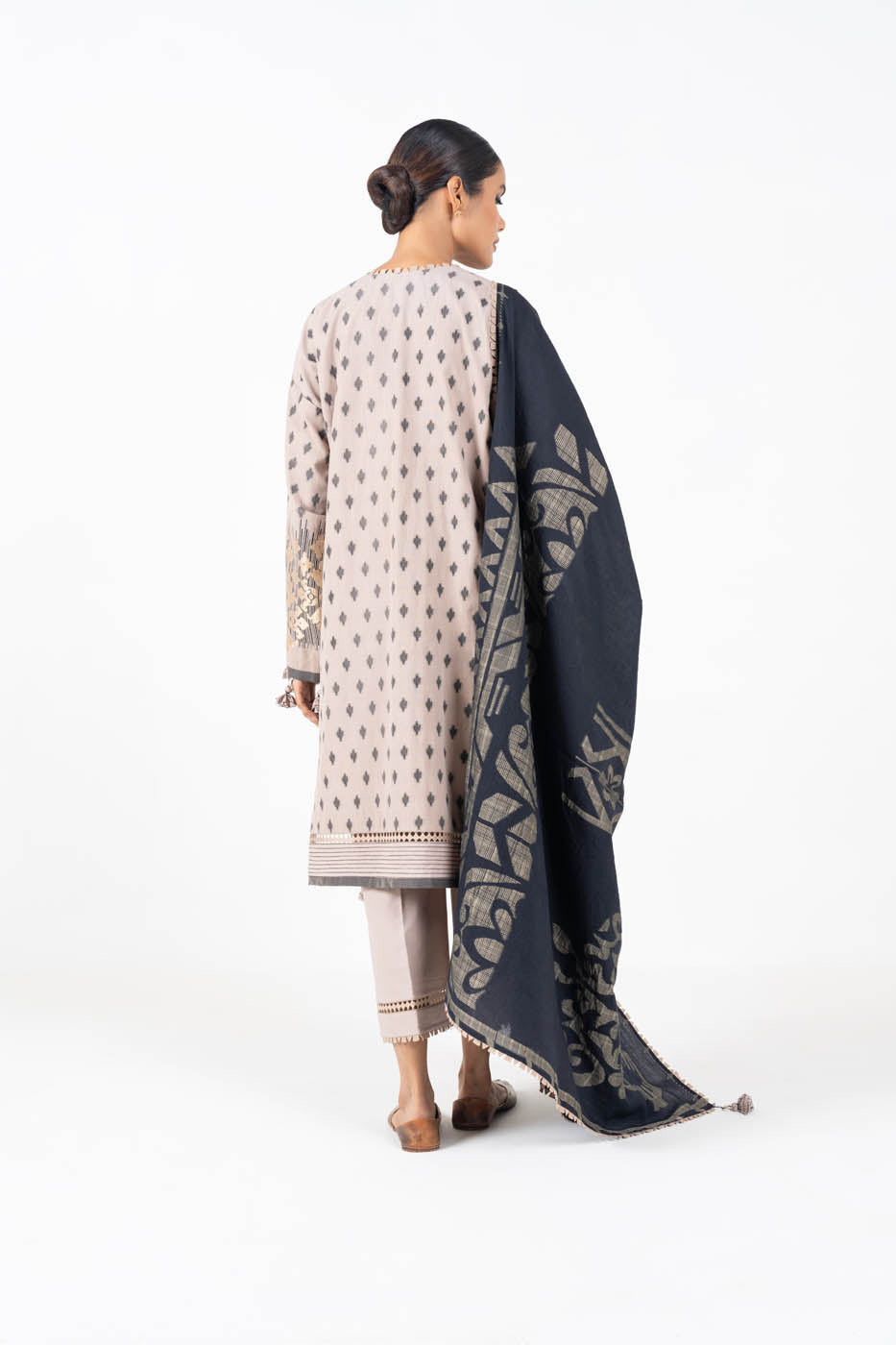 3 Pc Jacquard Suit With Jacquard Dupatta