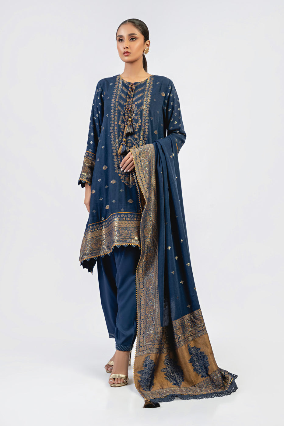 3 Pc Viscose Jacquard Suit With Viscose Jacquard Dupatta