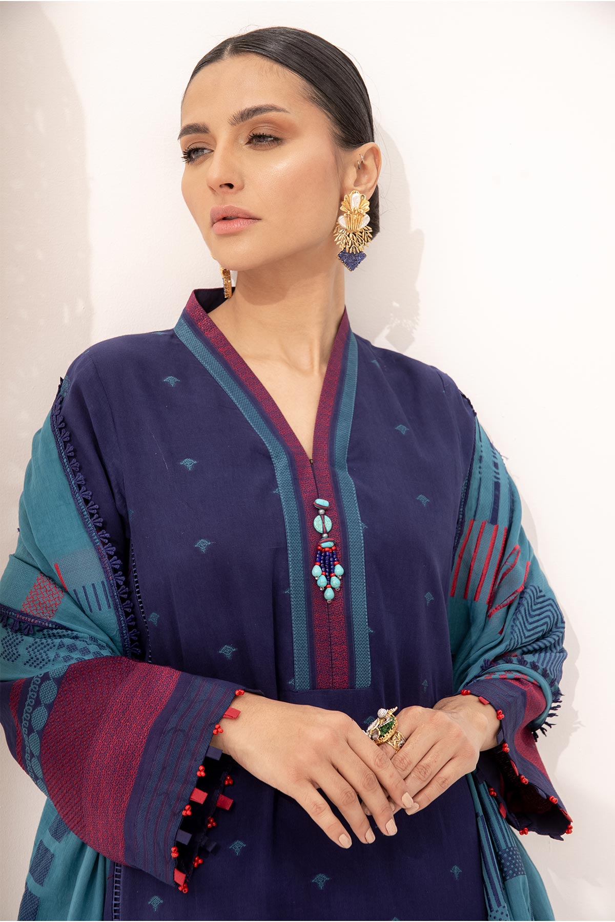 3 Pc Printed Jacquard Suit With Jacquard Dupatta