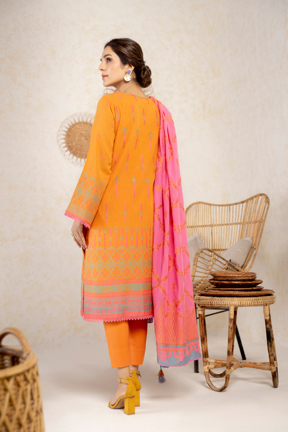 3 Pc Printed Jacquard Suit With Jacquard Dupatta