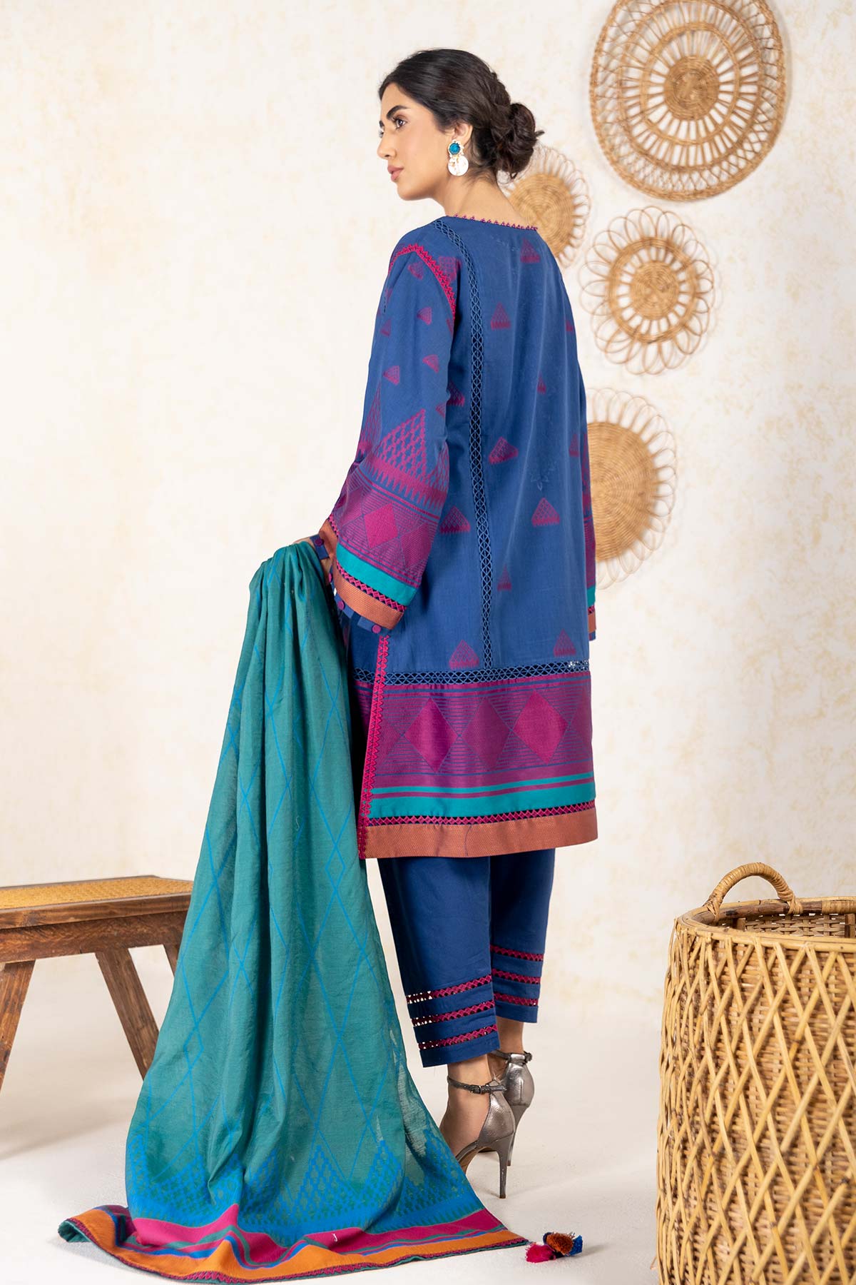 3 Pc Embroidered Jacquard Suit With Jacquard Dupatta