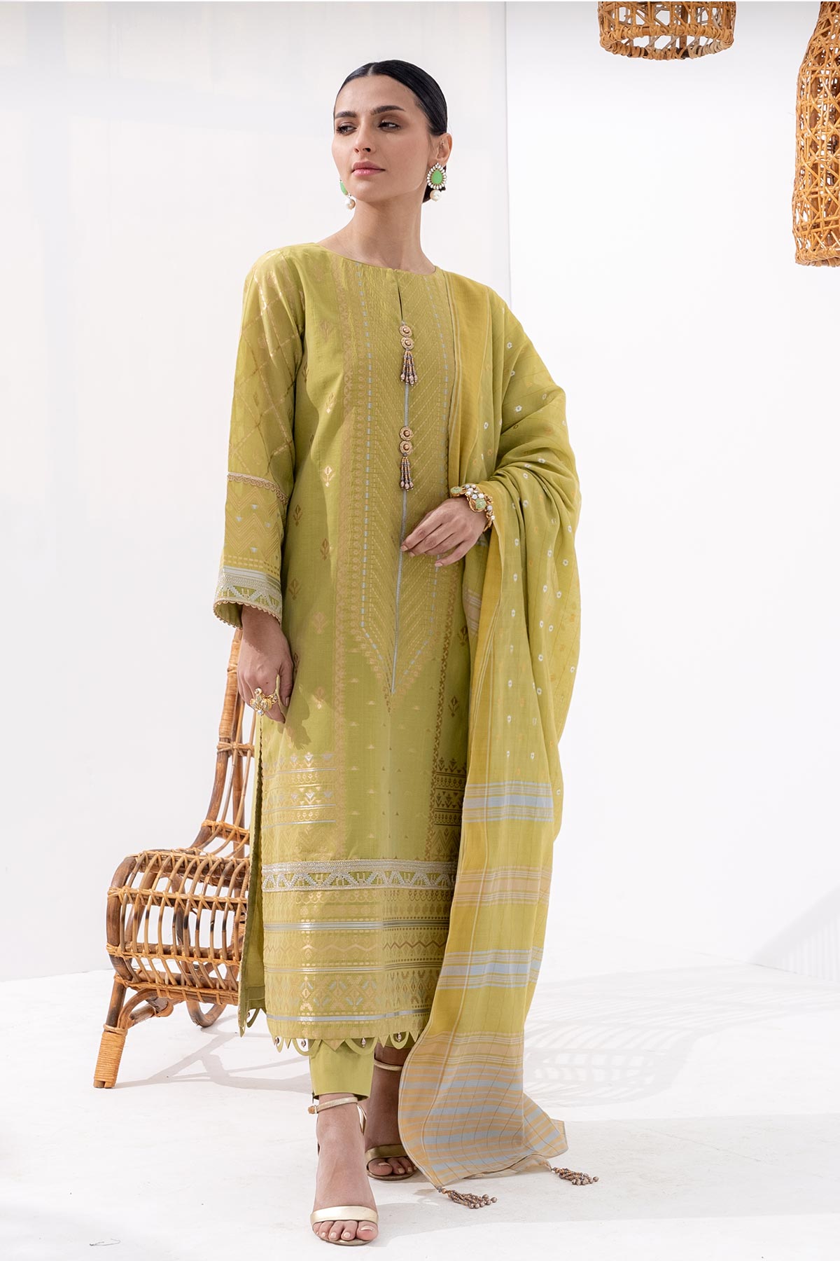 3 Pc Embroidered Jacquard Suit With Fancy Dupatta