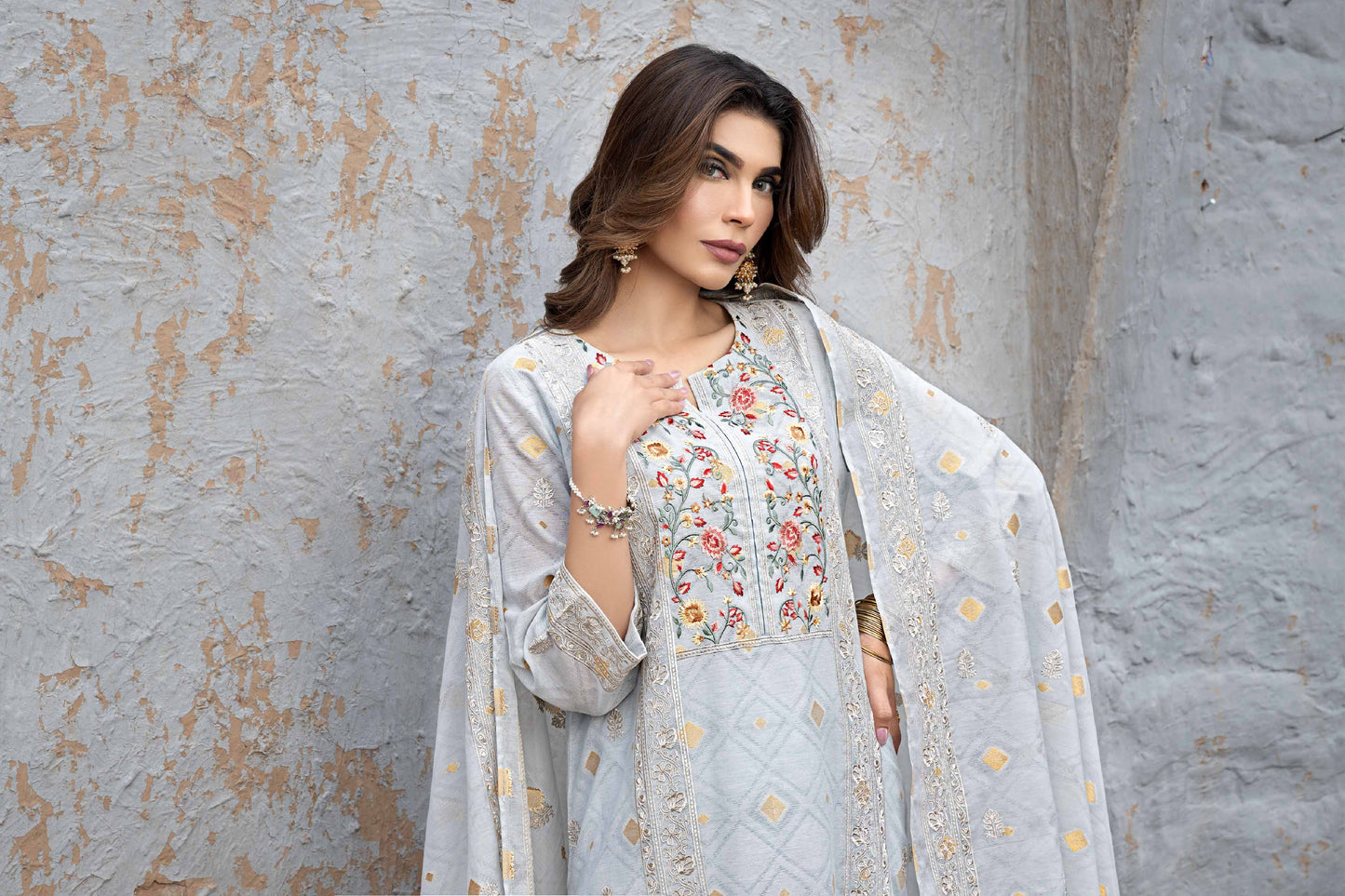 Nishat Linen - 3 Piece - Embroidered Suit - KFE23-79