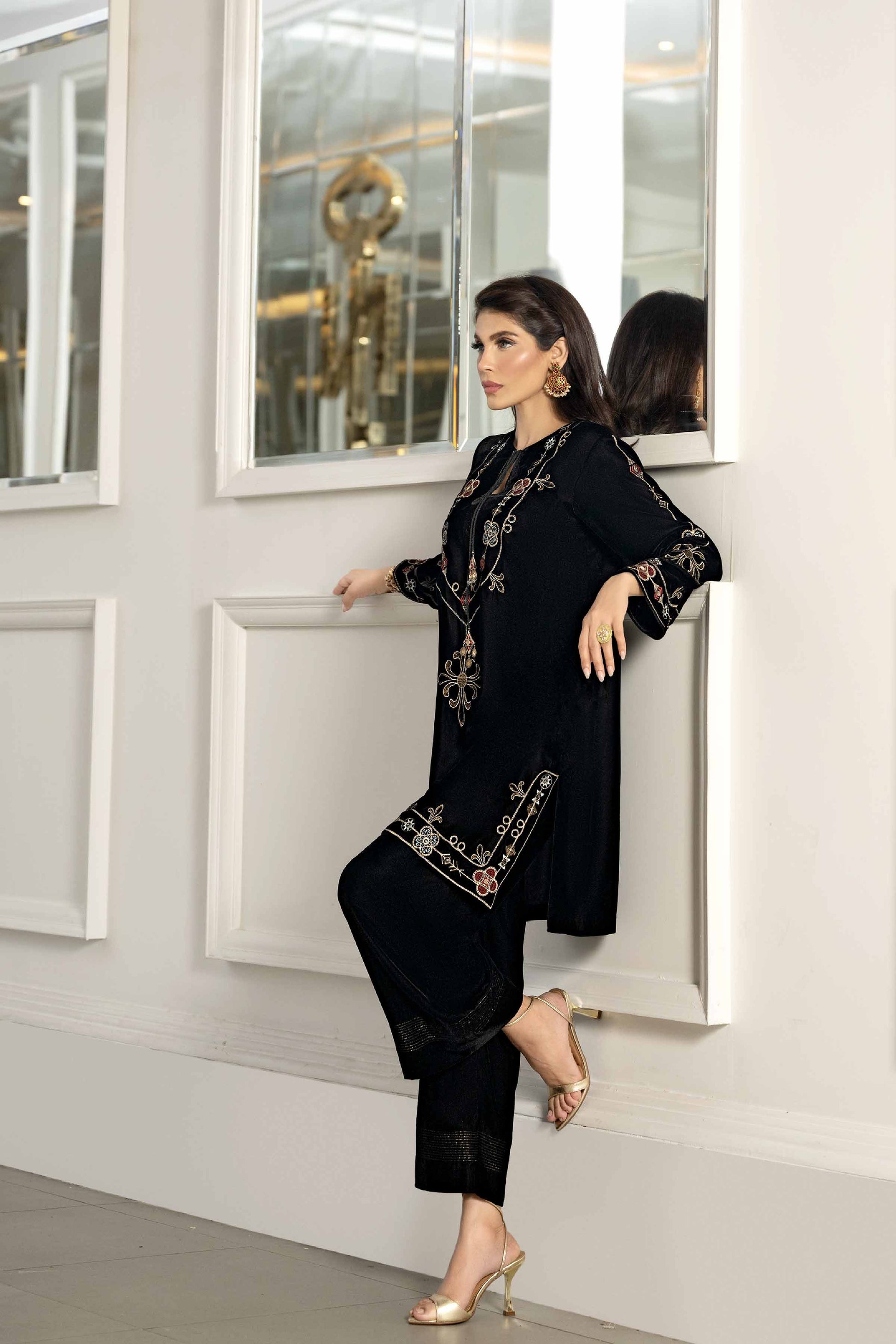 Nishat Linen - 2 Piece - Embroidered Suit