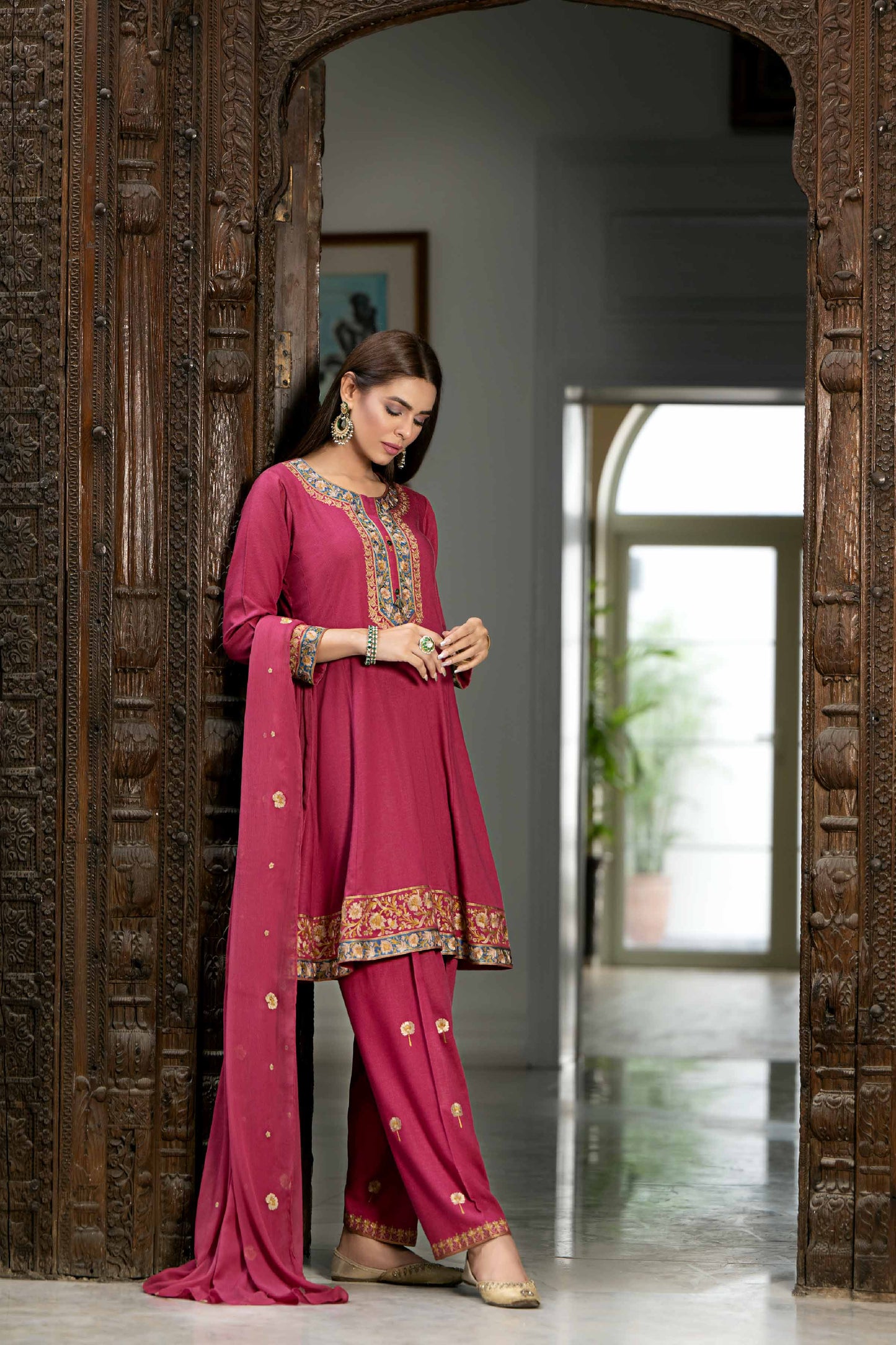 Nishat Linen - 3 Piece - Embroidered Suit - KFW23-10