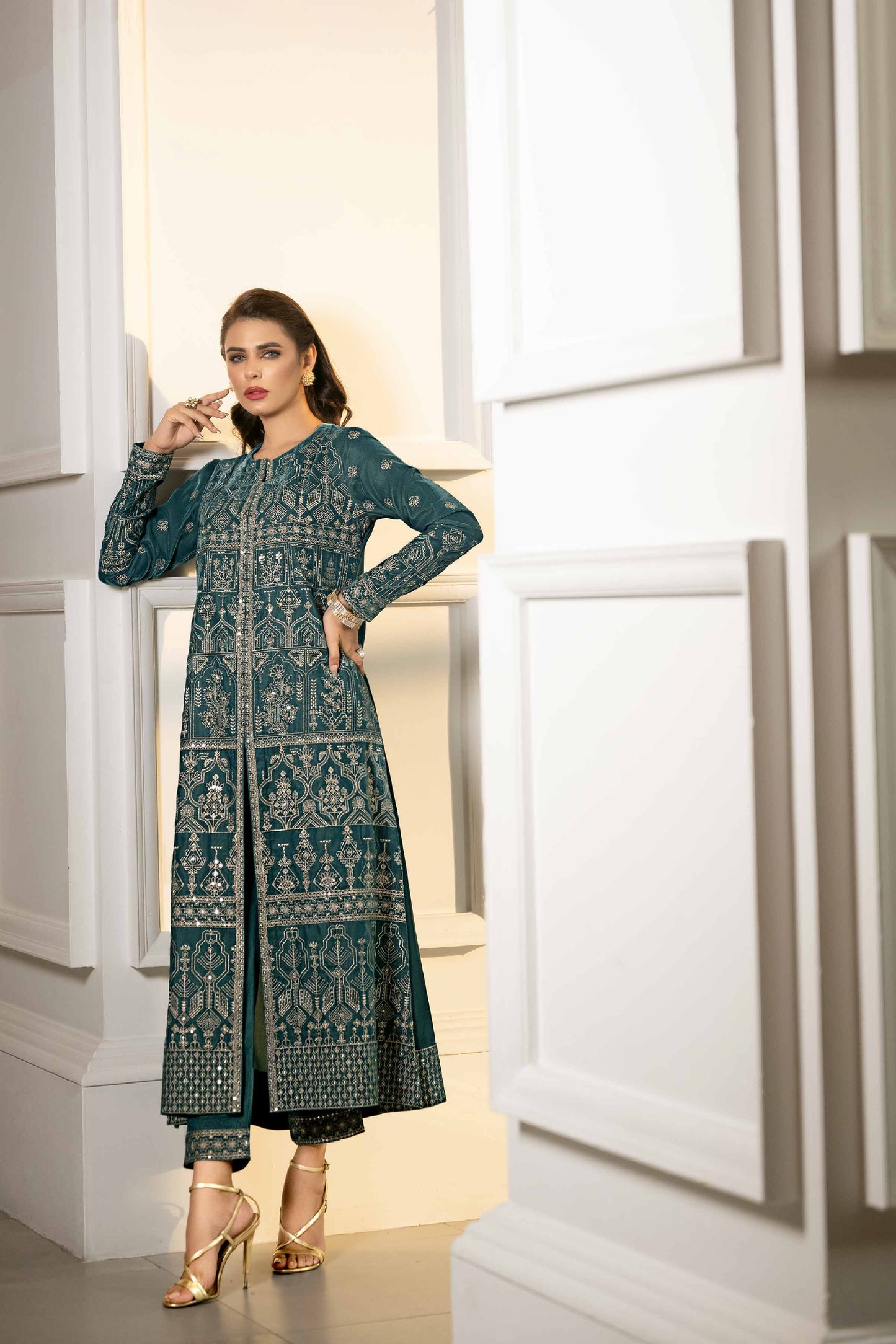 Nishat Linen - 2 Piece - Embroidered Suit - KFW23-11