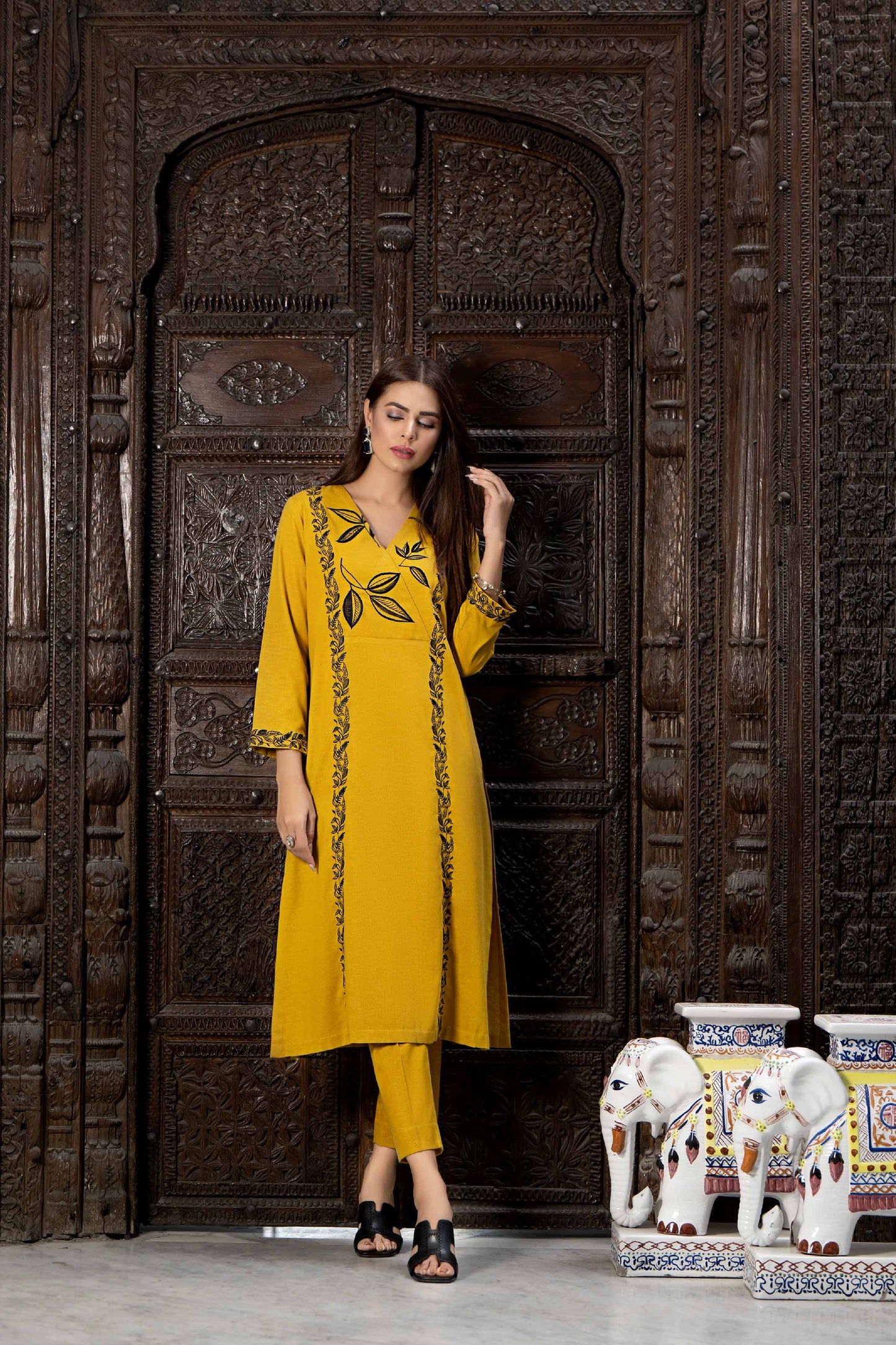 Nishat Linen - 2 Piece - Embroidered Suit - KFW23-15