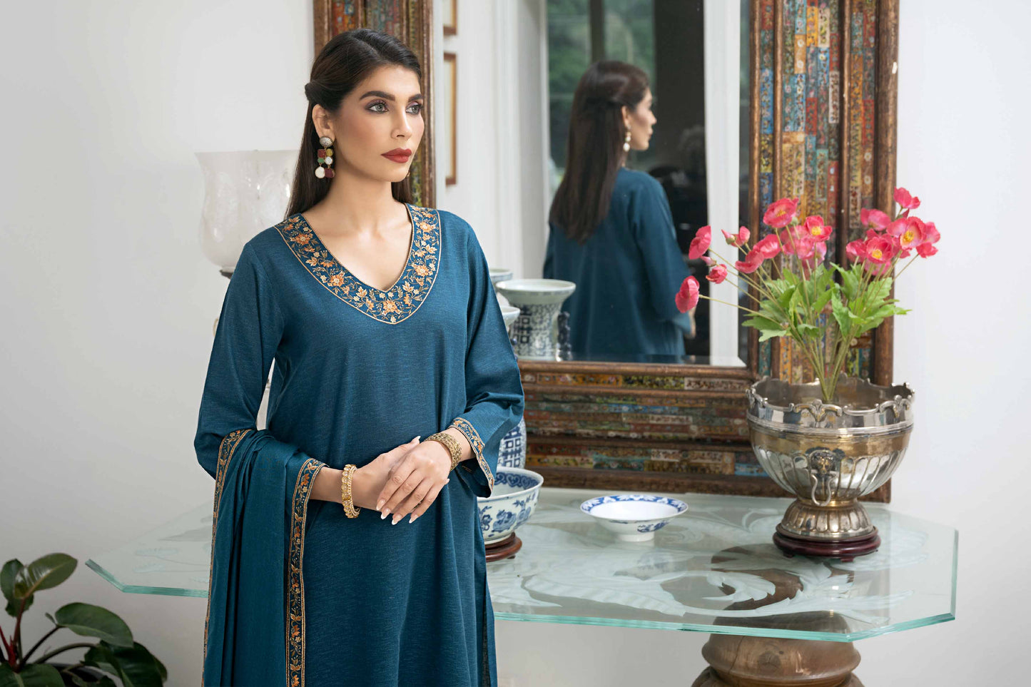Nishat Linen - 3 Piece - Embroidered Suit - KFW23-33