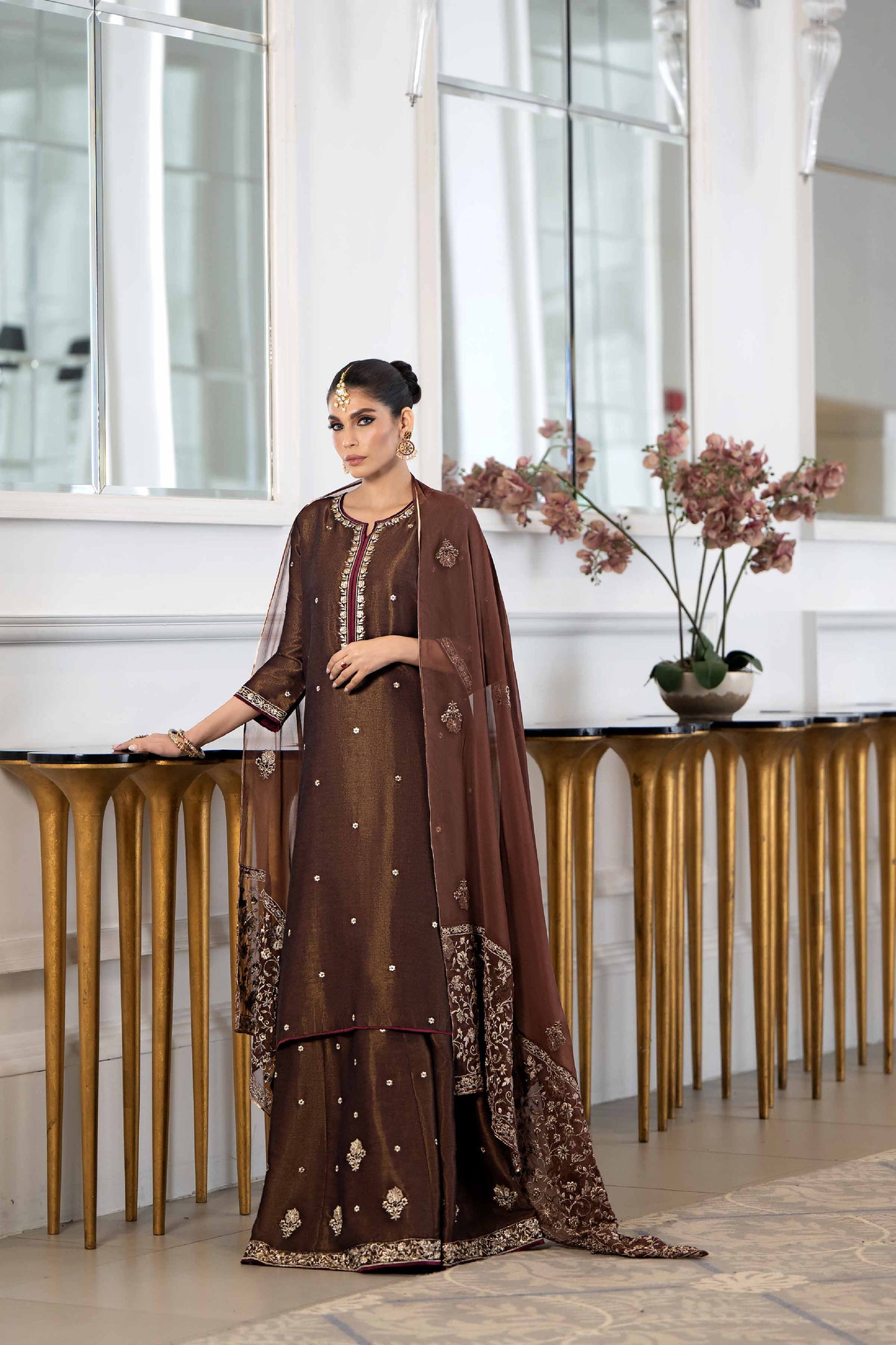 Nishat Linen - 3 piece - Embroidered Suit - KFW23-34