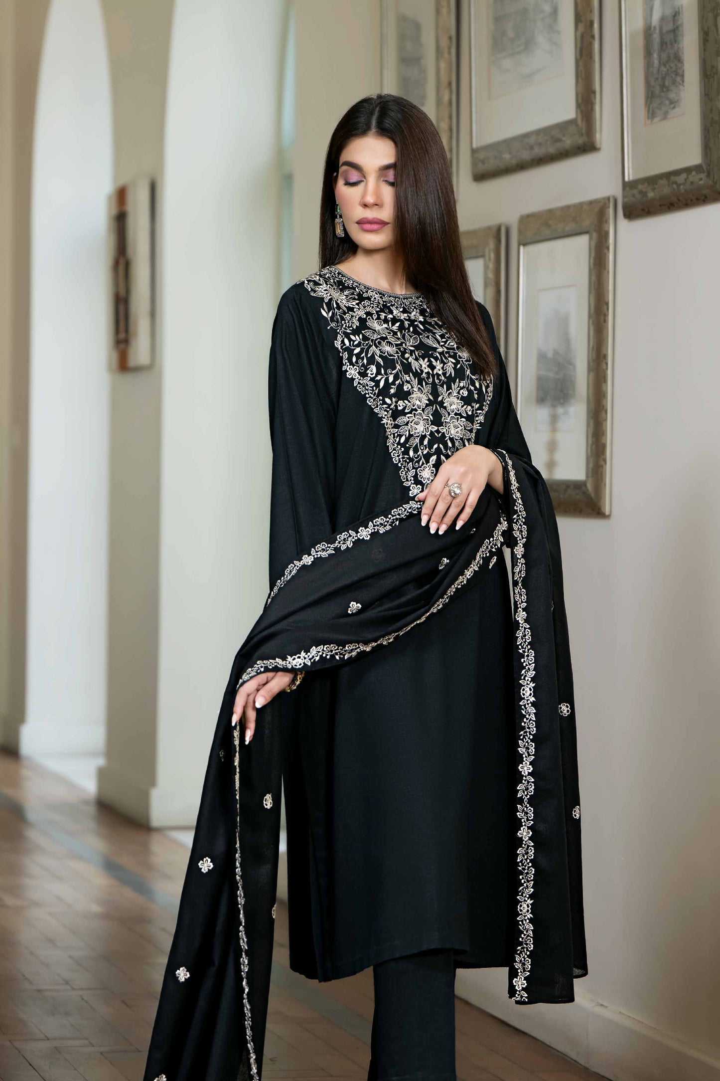 Nishat Linen - 3 Piece - Embroidered Suit - KFW23-38