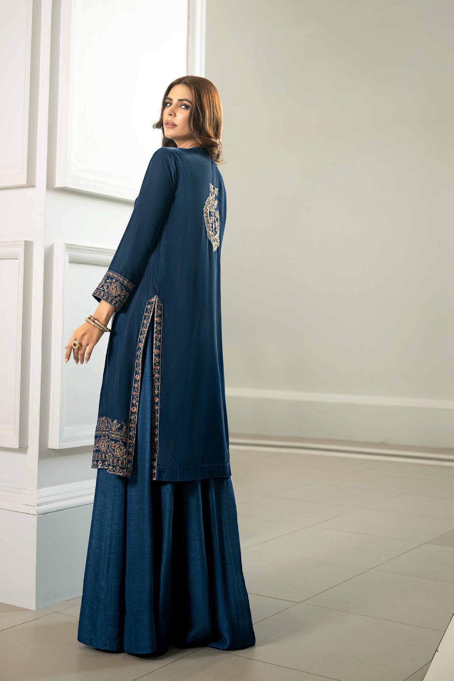 Nishat Linen - 3 Piece - Embroidered Suit - KFW23-55