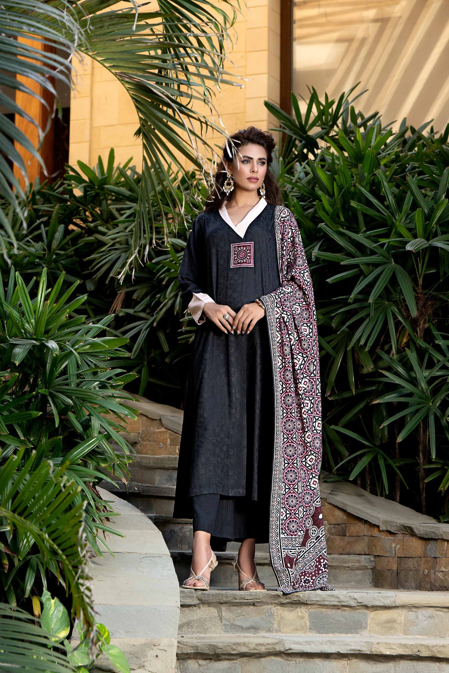 Nishat Linen - 3 Piece - Embroidered Suit - KFW23-80