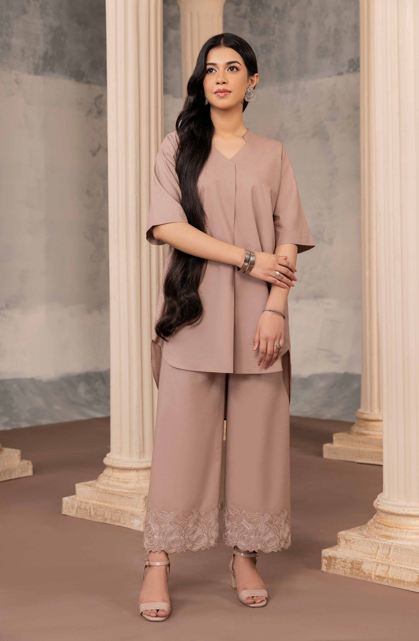 Nishat Linen - 2 Piece - Embroidered Suit - KFW23-82