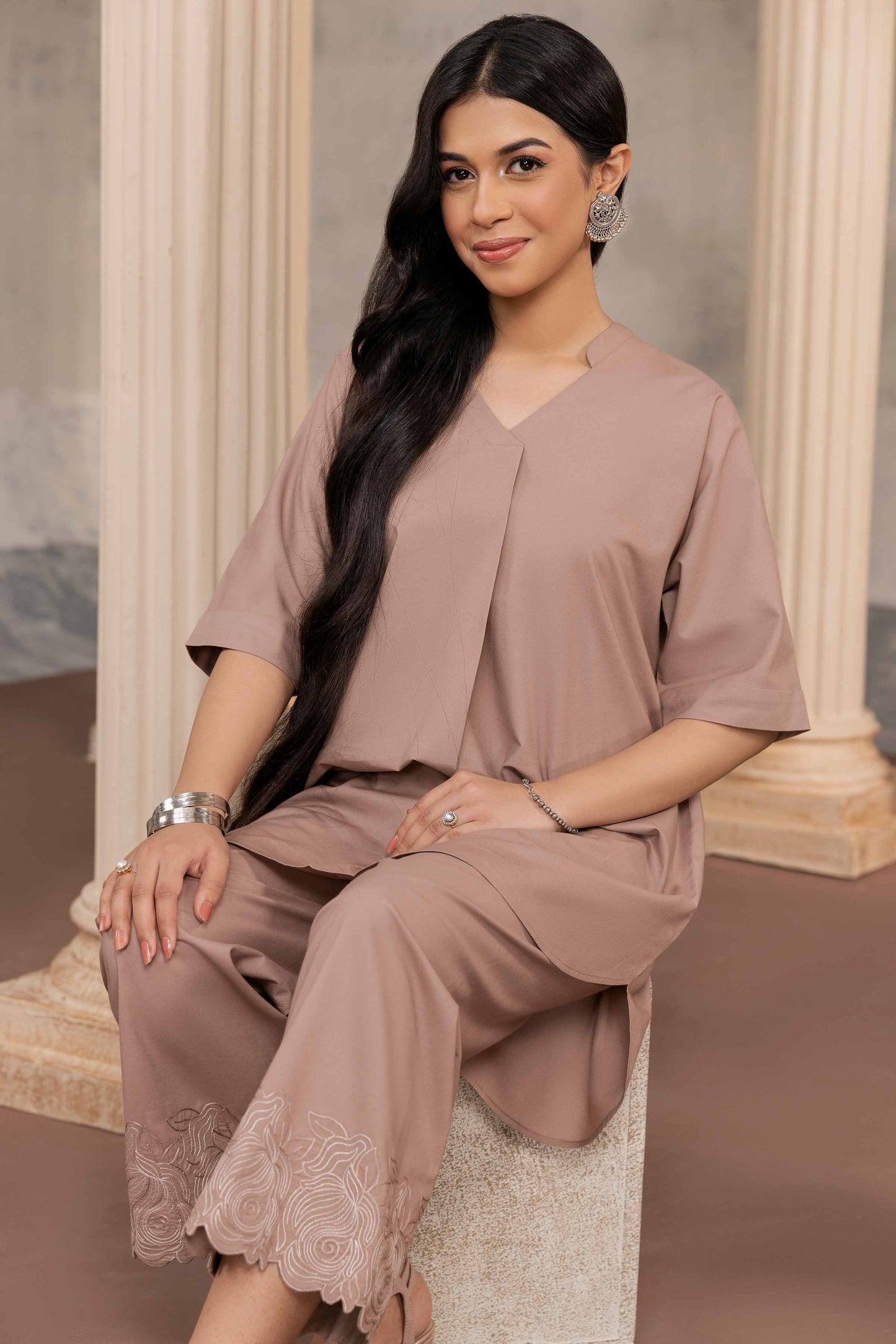 Nishat Linen - 2 Piece - Embroidered Suit - KFW23-82