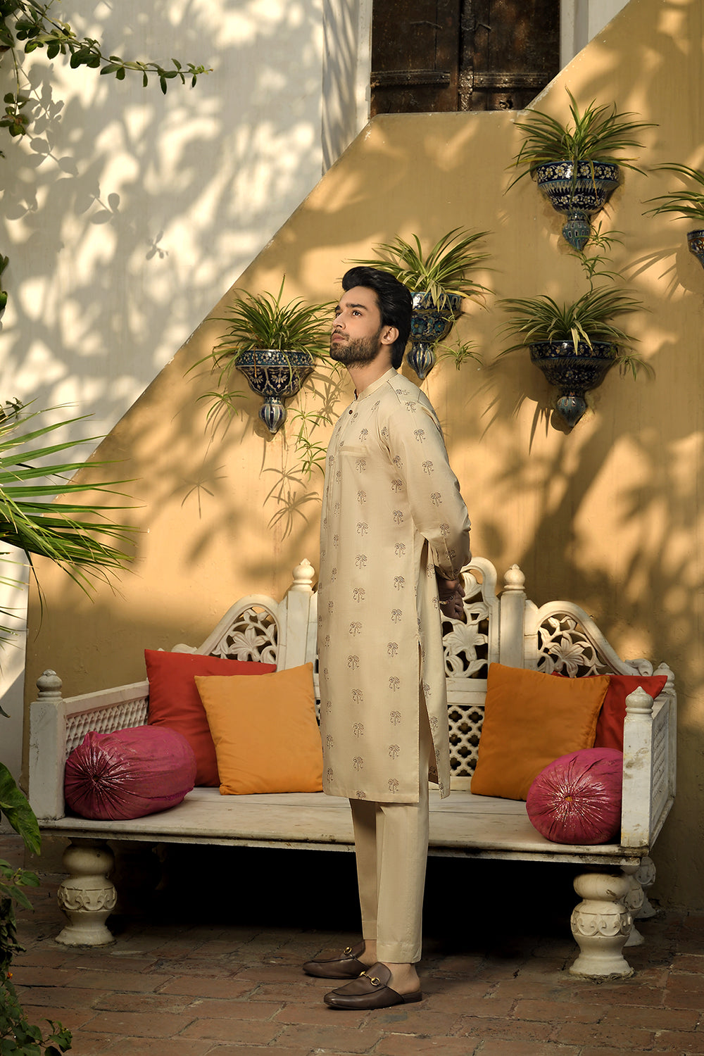 Nishat Linen - KNS22-09-Embroidered 2PC