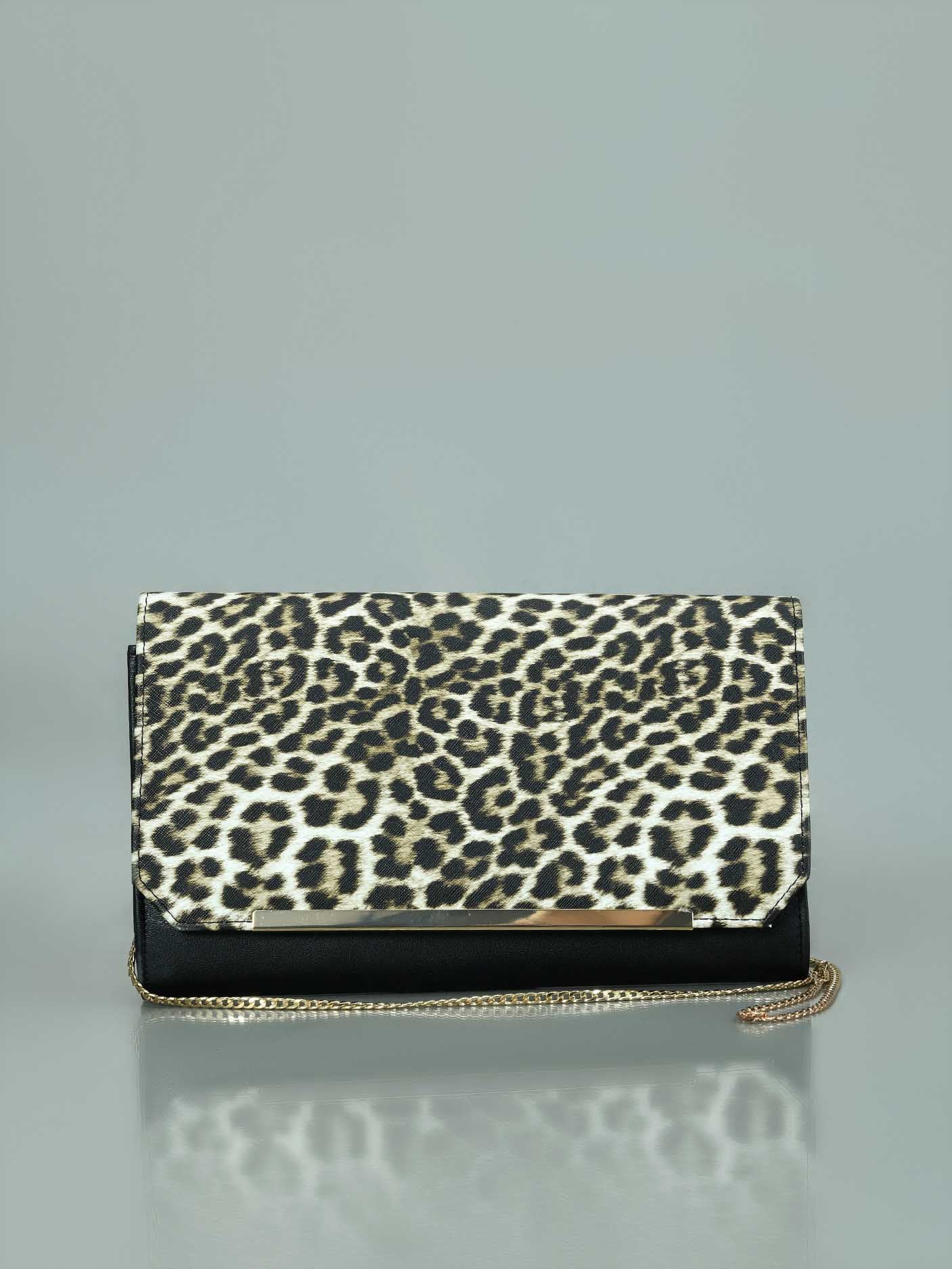 Limelight - Printed Clutch