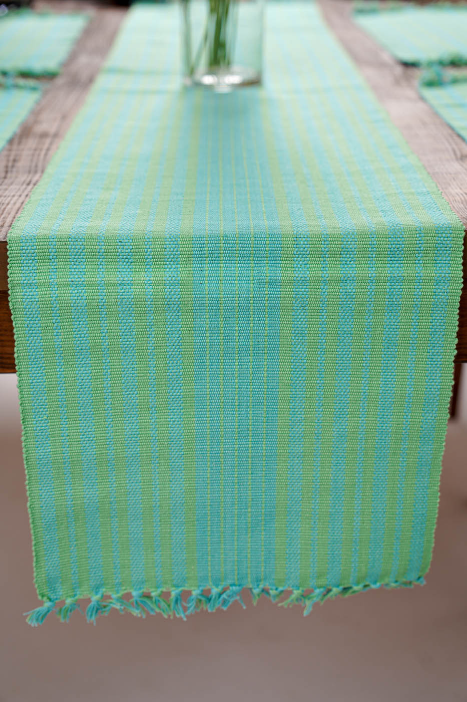 Large Runner