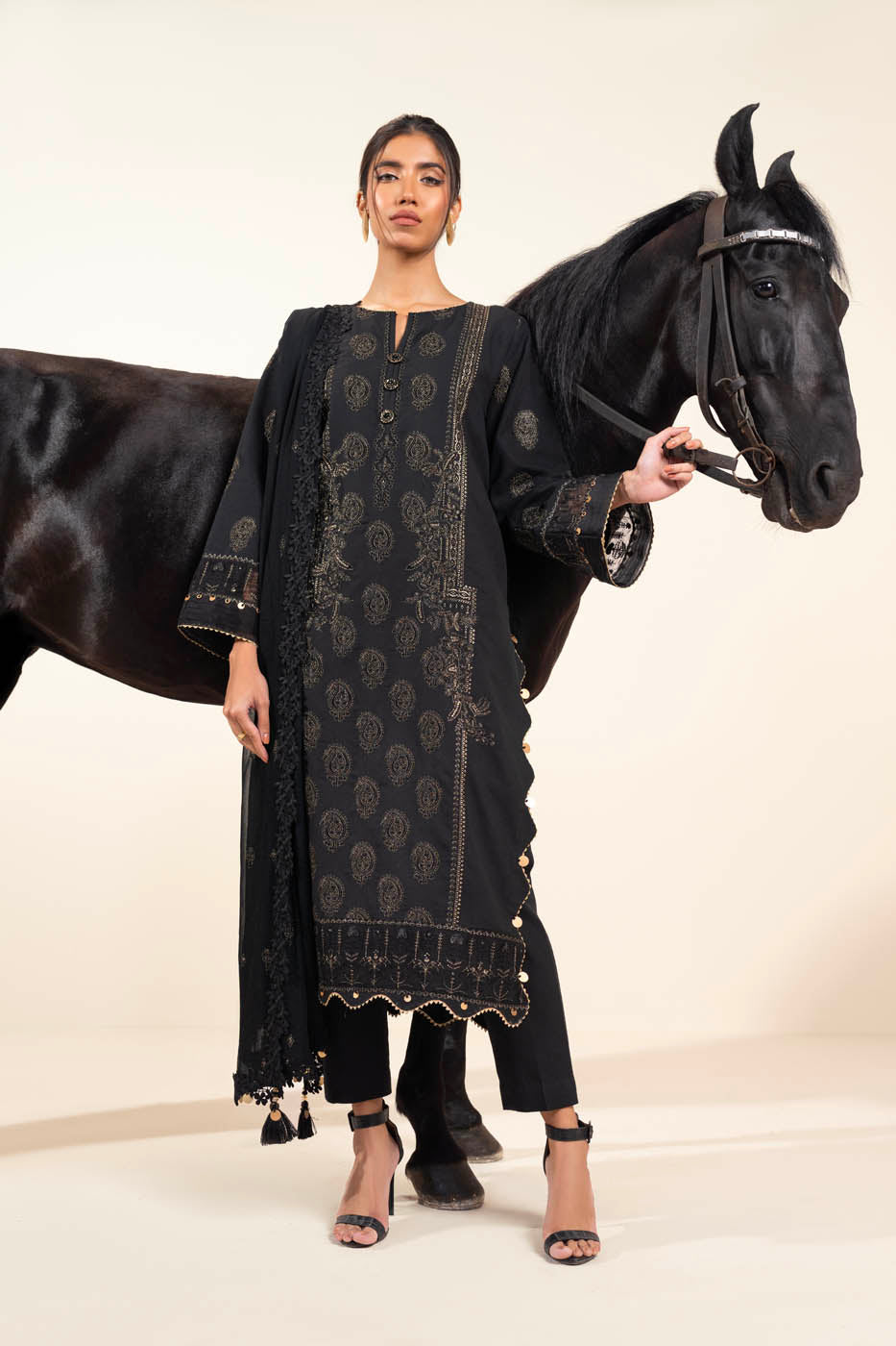 3 Pc Embroidered Khaddar Suit With Bamber Dupatta
