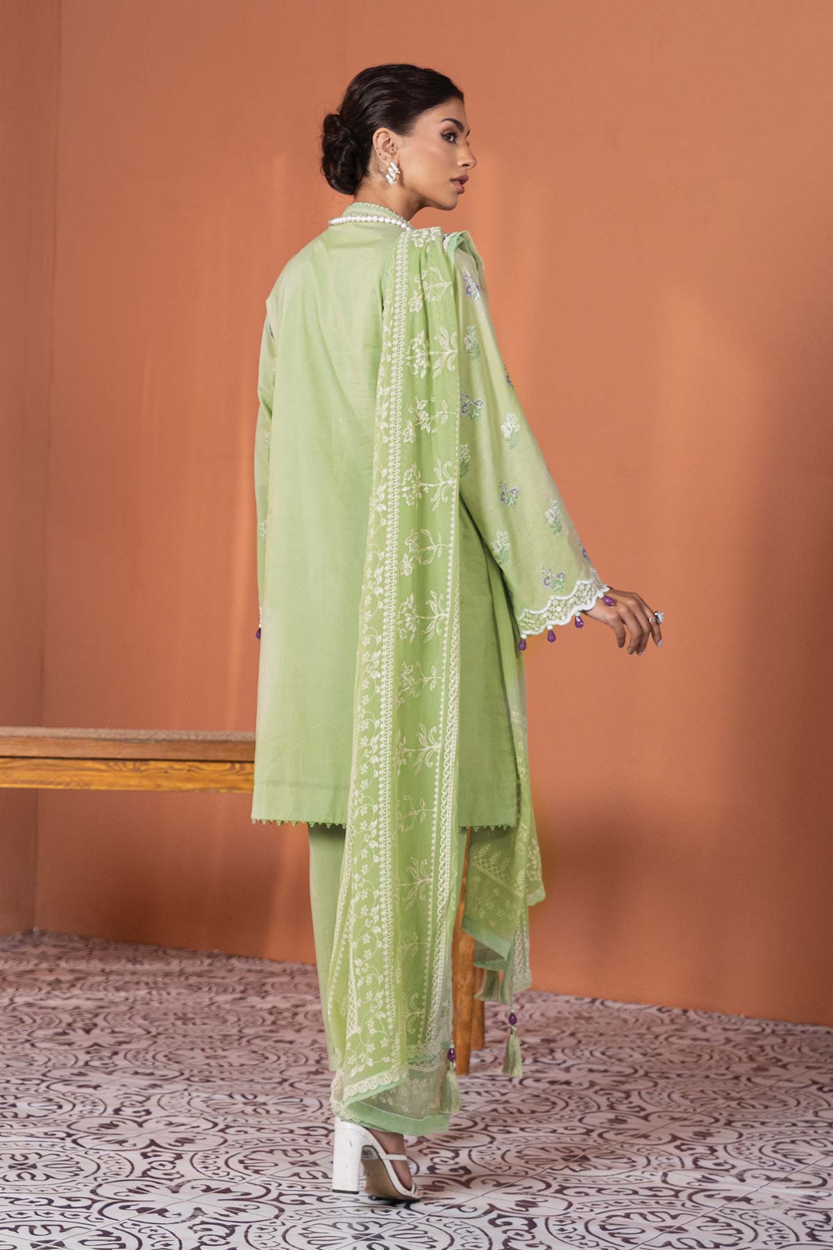 3 Pc Embroidered Lawn Suit With Chiffon Dupatta