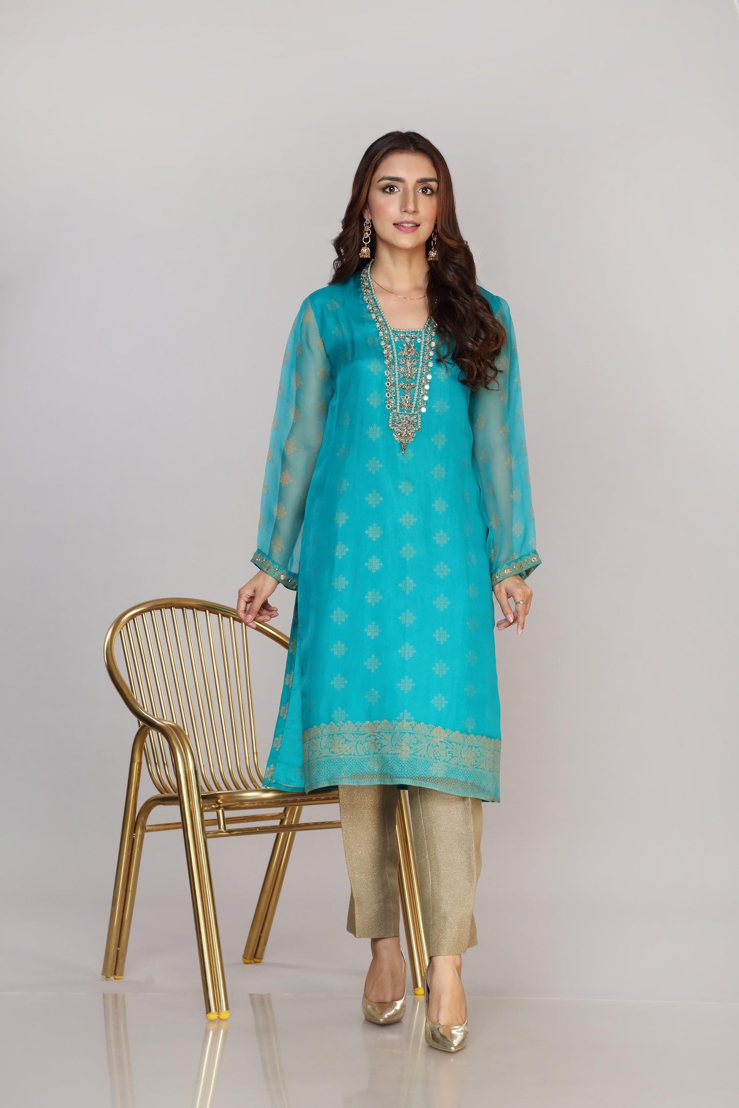 Chinyere - AMANAT (AA4528)