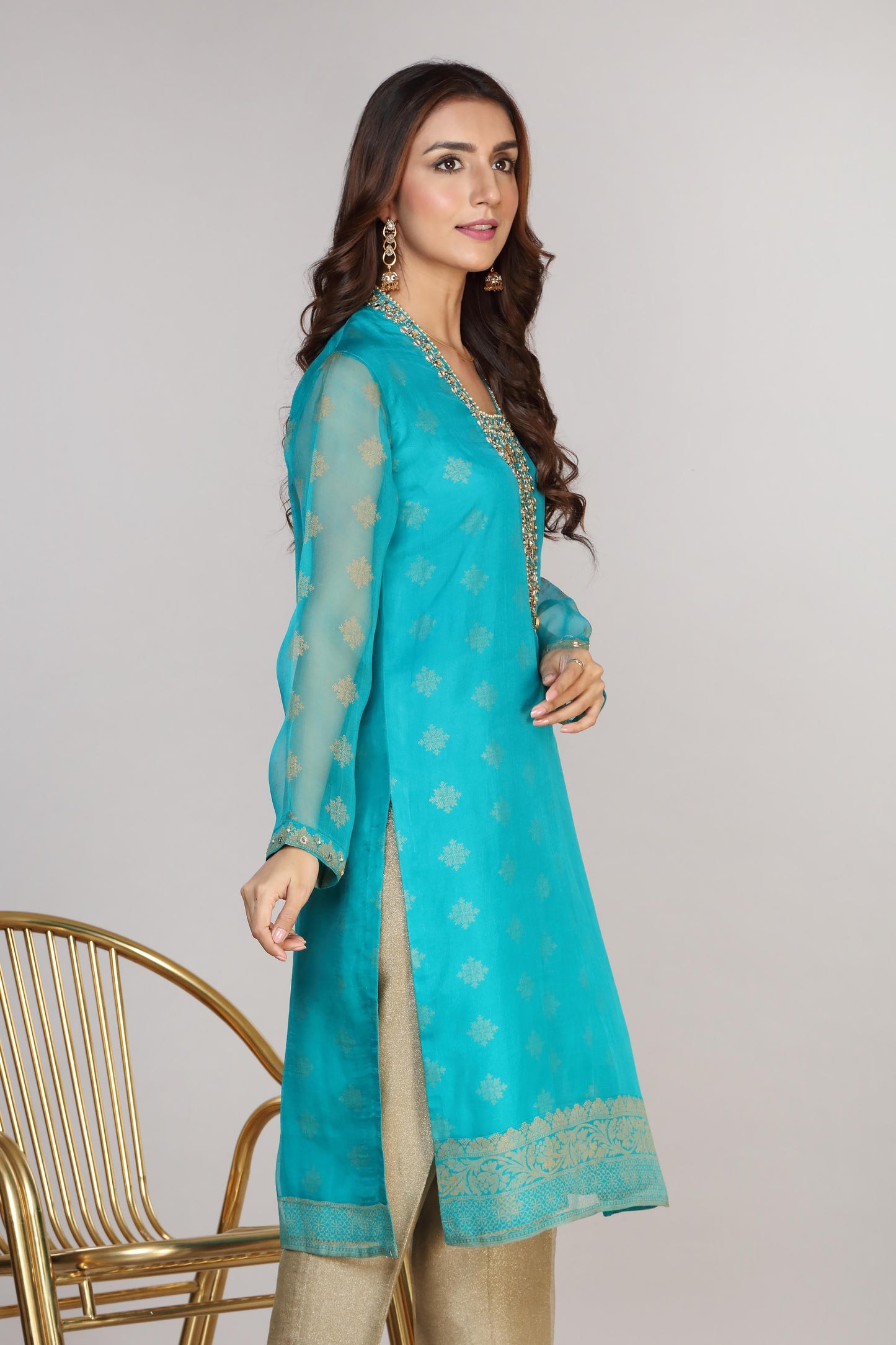 Chinyere - AMANAT (AA4528)