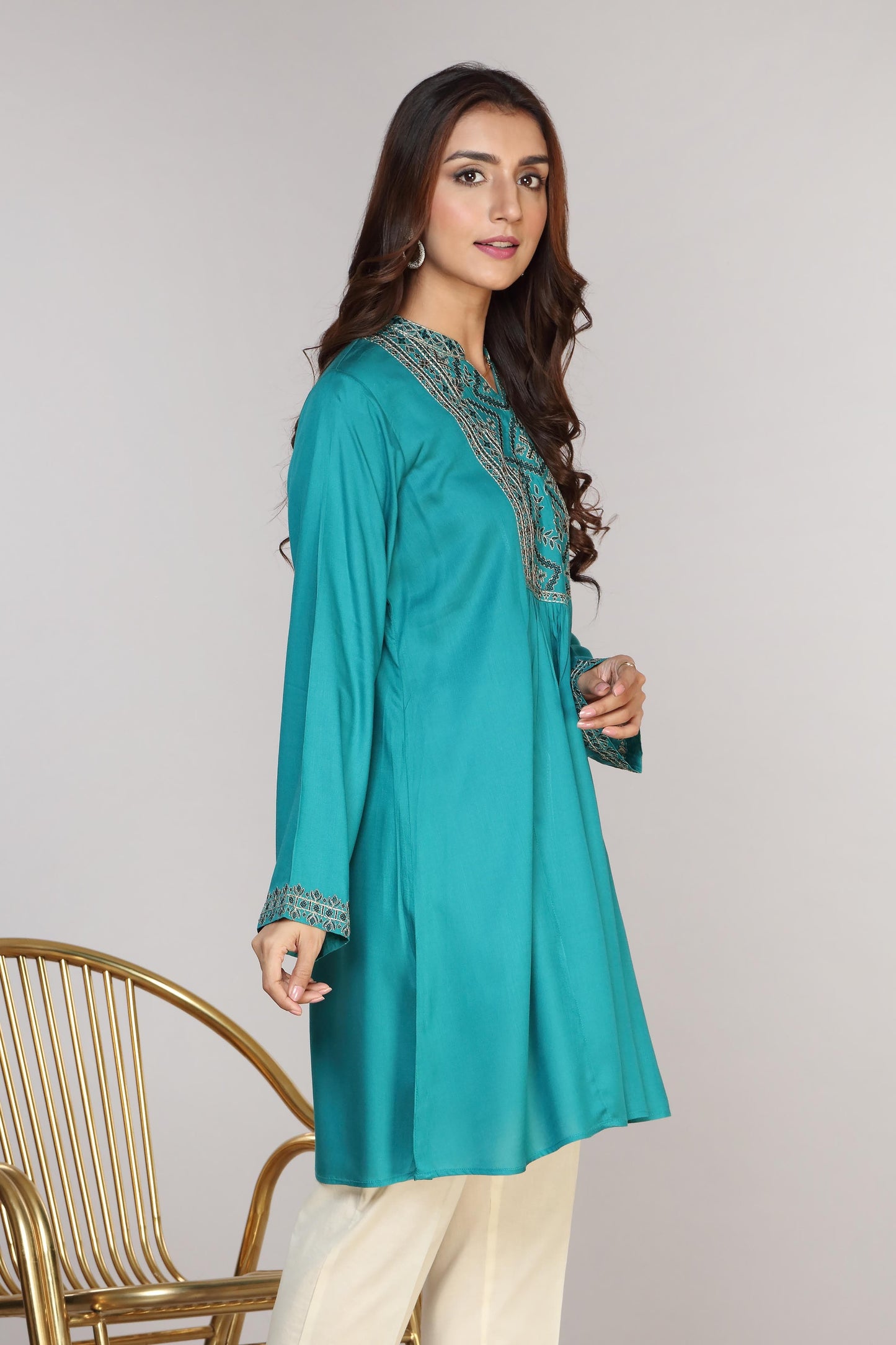 Chinyere - ELOSIA (BB8478)