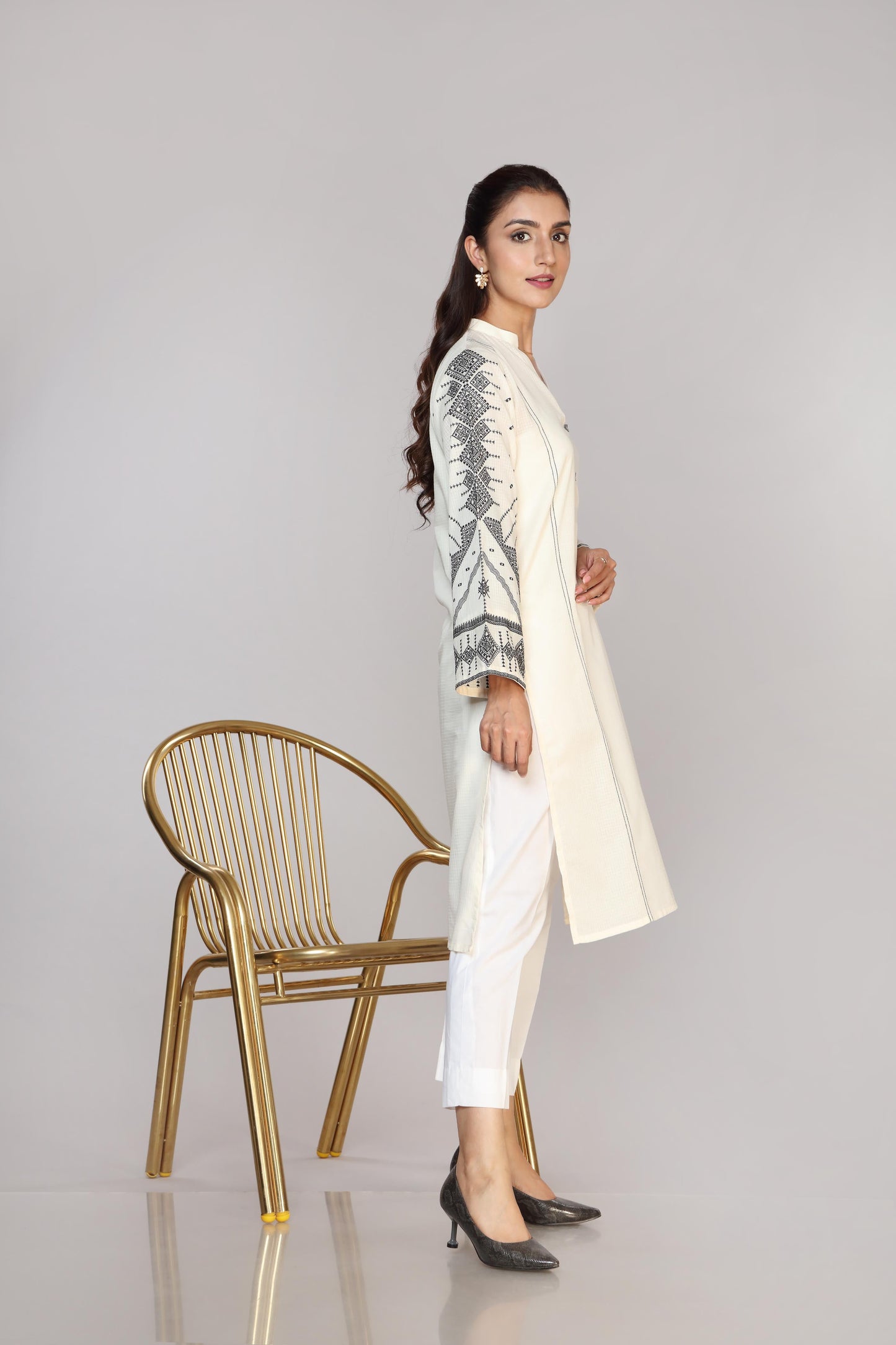 Chinyere - GEOMETRIC BUMBLE (HB0844)