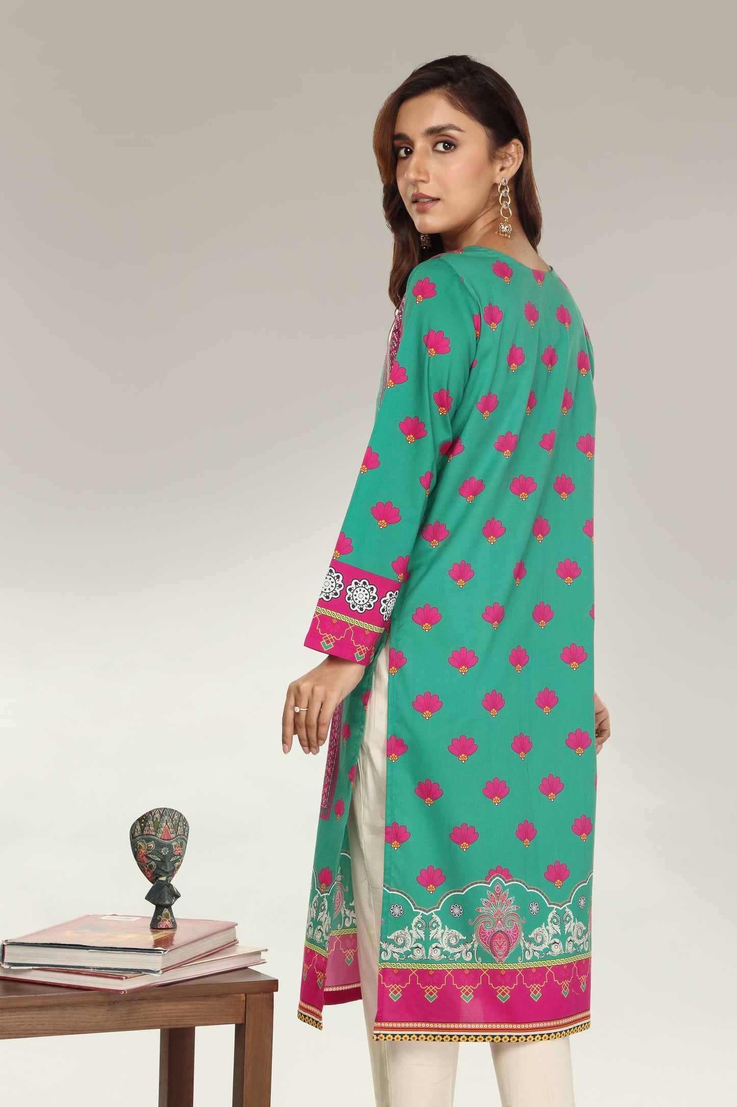 Chinyere - FUCHSIA MAZE (PD0960)