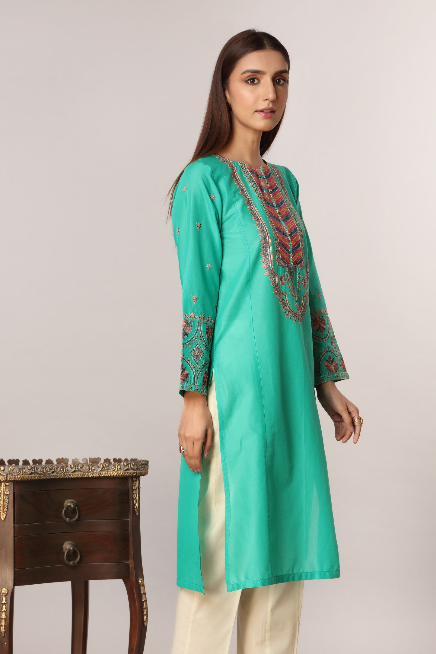 Chinyere - GREEN VIRSA (BB8803)