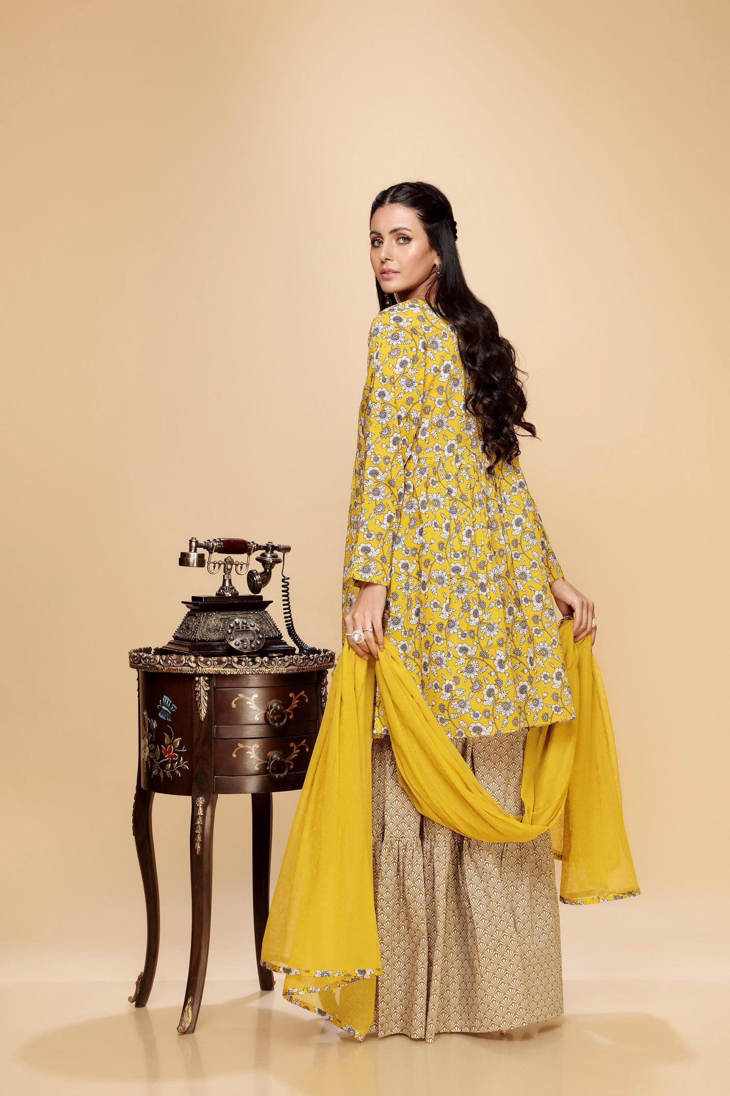 Chinyere - NEAM GULAL (PD0832)