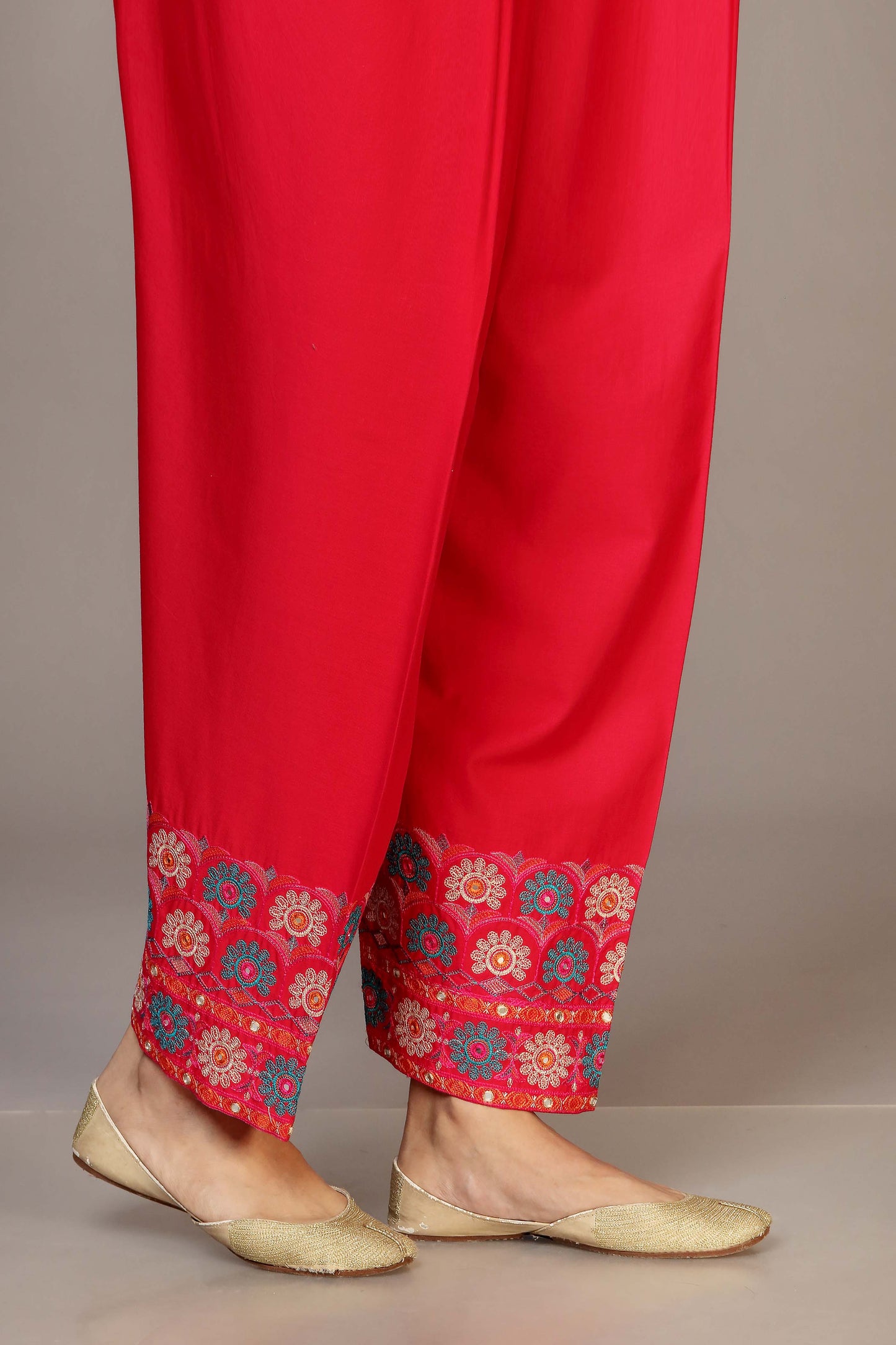 Chinyere - LAAL RANGOLI (BB8865)