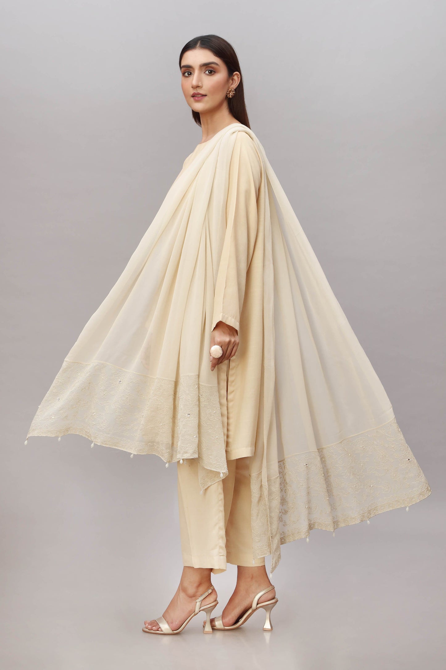 Chinyere - BEIGE D (AA4910)