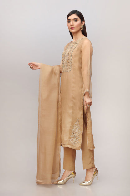 Chinyere - BEIGE HUE (AA4933)