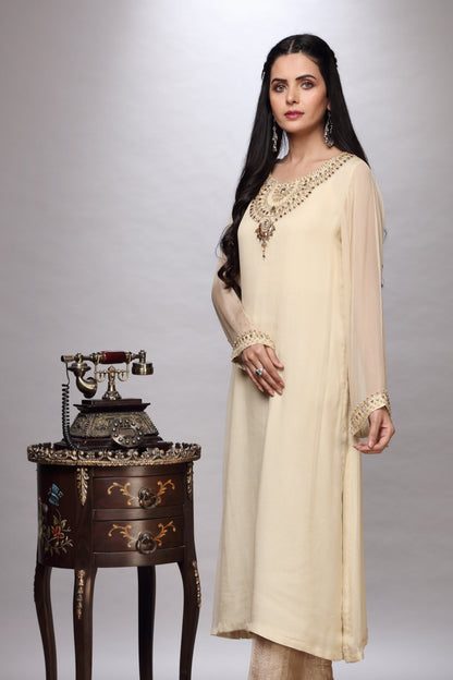 Chinyere - NUTTY NUDE (AA4349)