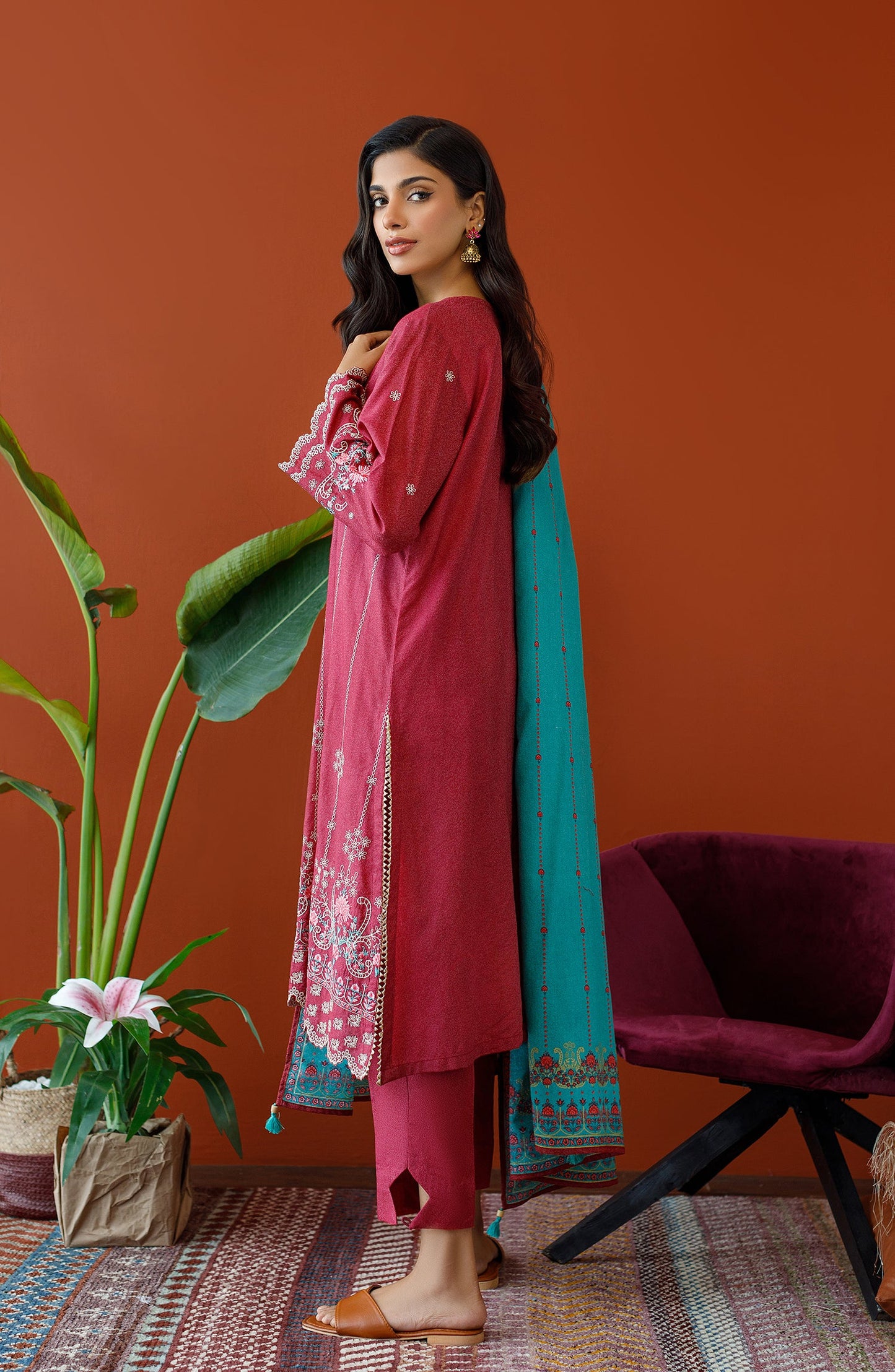 Orient - Unstitched 3 Piece Embroidered Karandi Shirt , Karandi Pant and Karandi Dupatta