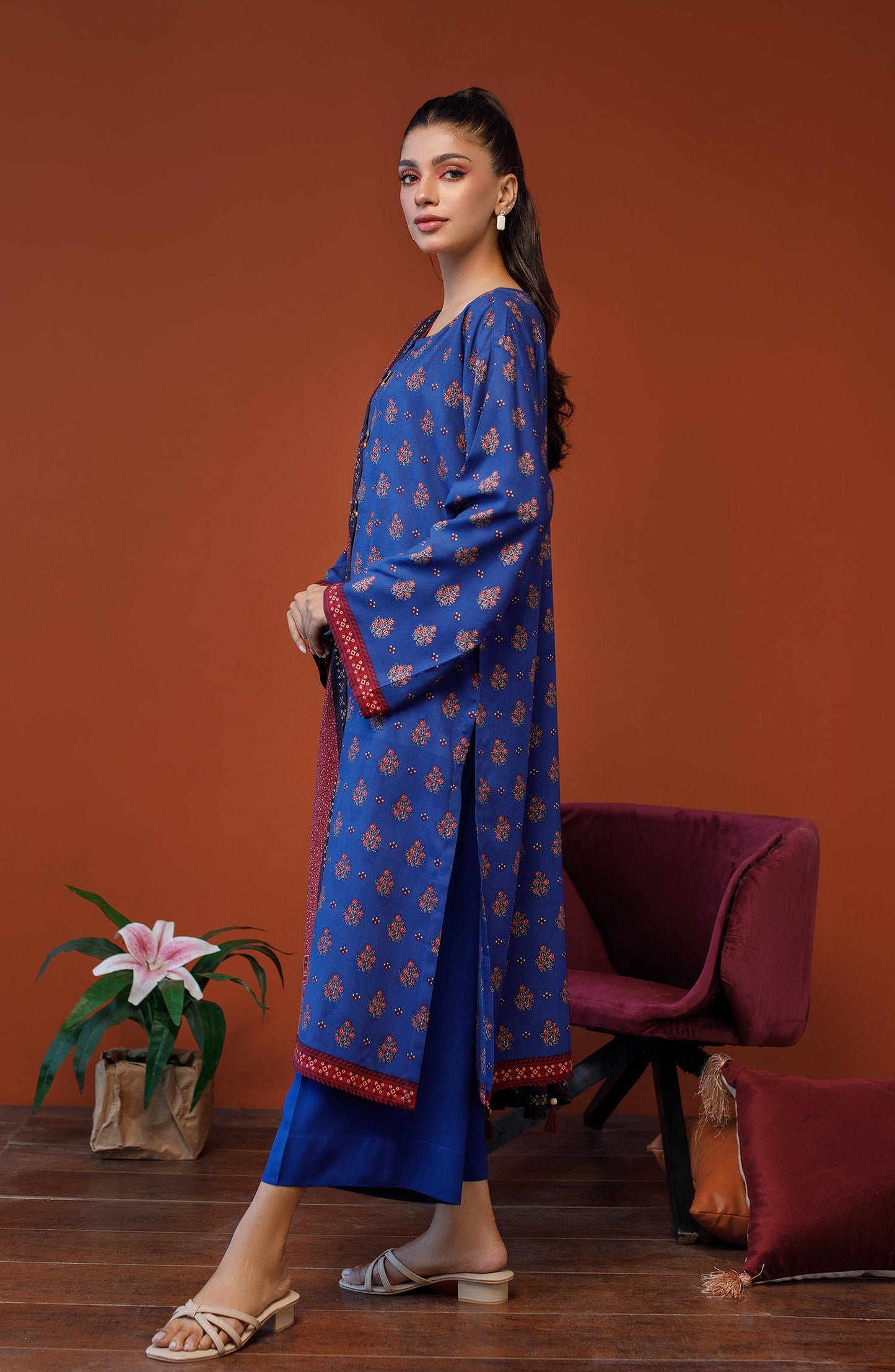 Orient - Unstitched 3 Piece Printed Linen Shirt , Linen Pant and Linen Dupatta