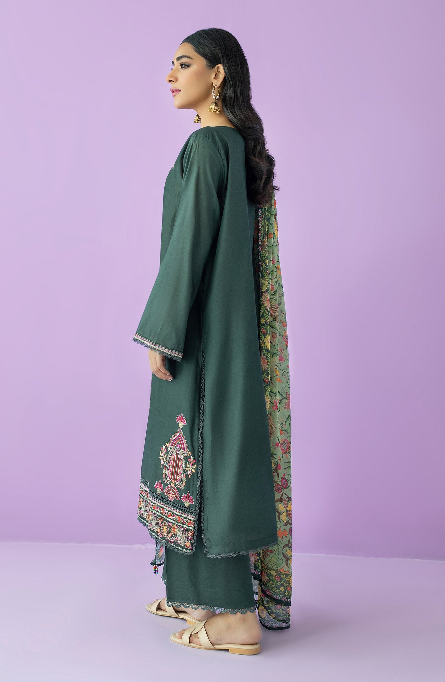 Orient - Unstitched 3 Piece Embroidered Lawn Shirt , Cambric Pant and Chiffon Dupatta