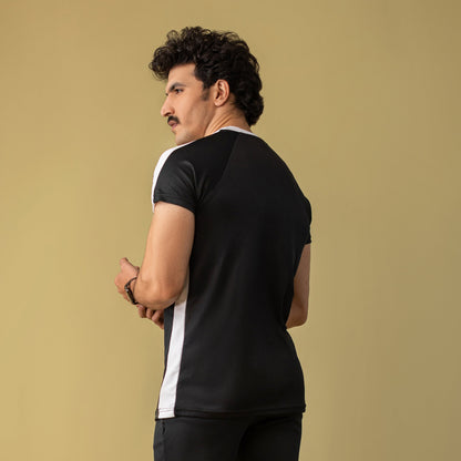 Decuir - Dominate Activewear T-shirt (White & Black)