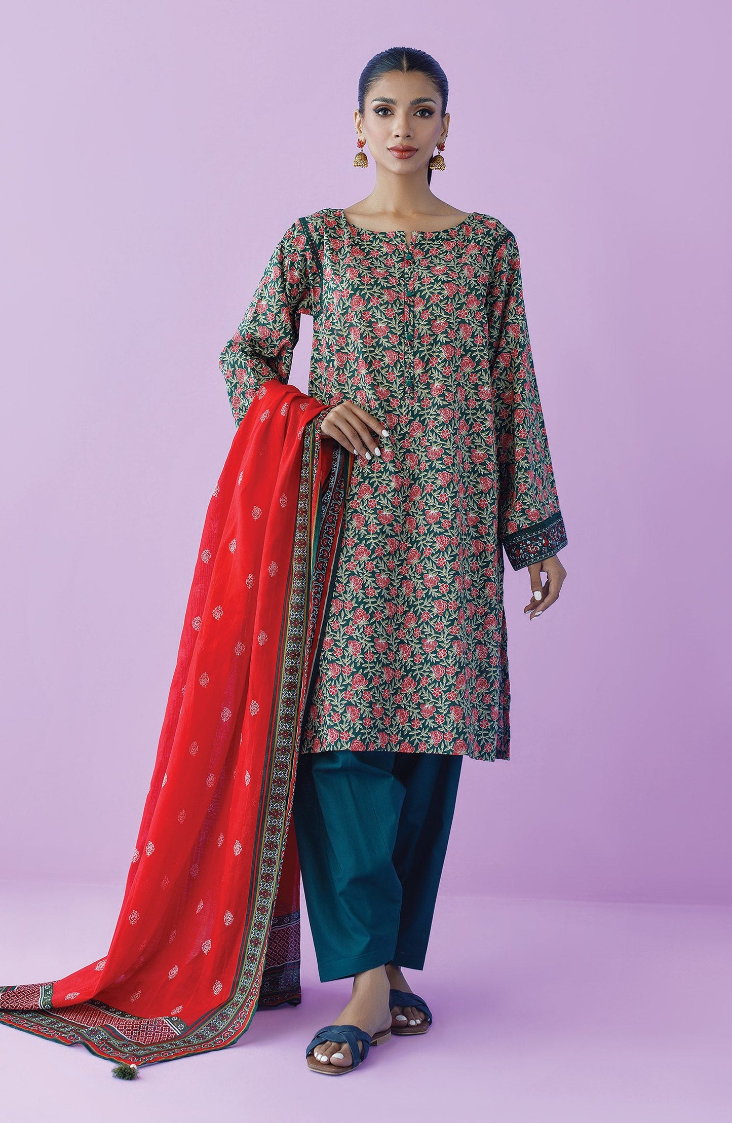 Orient - Unstitched 3 Piece Printed Lawn Shirt , Cambric Pant and Lawn Dupatta