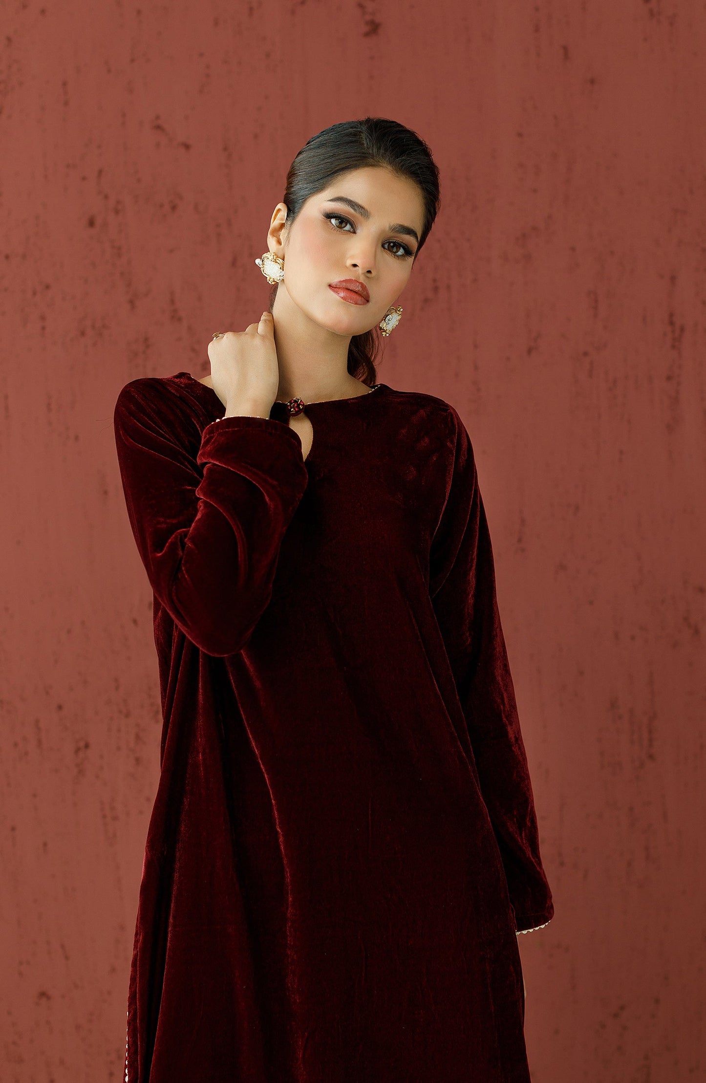 Orient - Stitched 2 Piece Plain Velvet Shirt and Velvet Pant