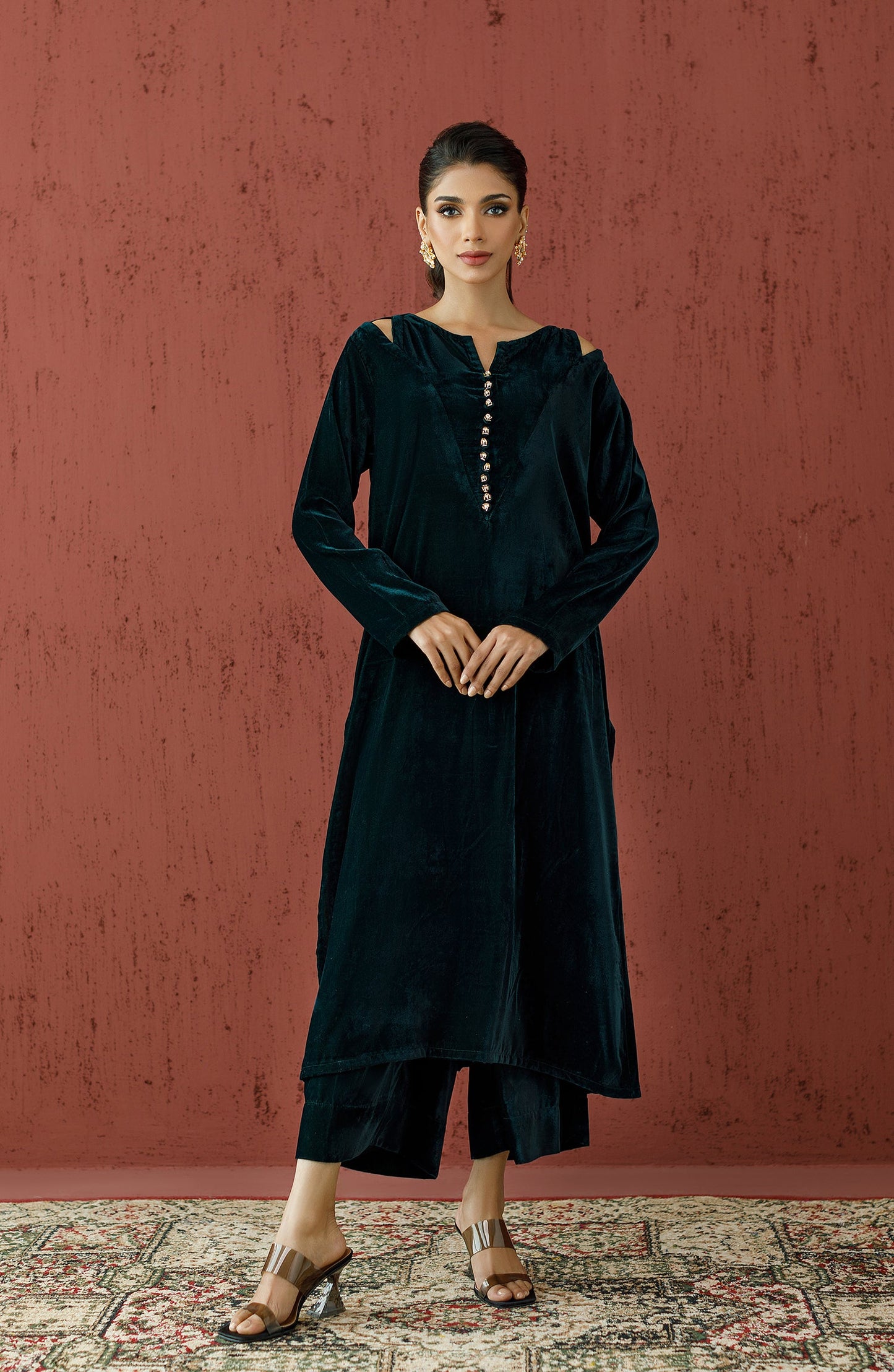 Orient - Stitched 2 Piece Plain Velvet Shirt and Velvet Pant