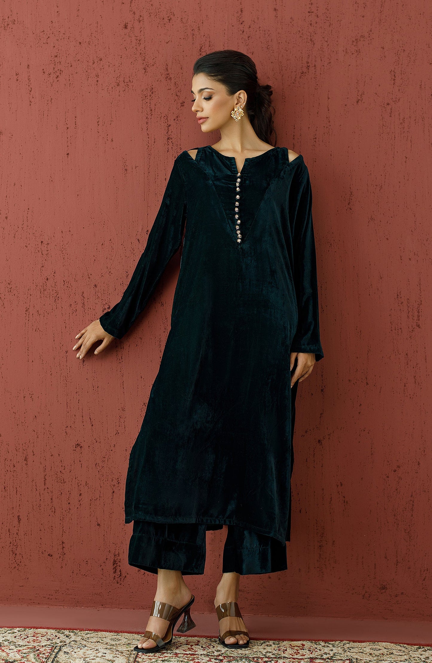 Orient - Stitched 2 Piece Plain Velvet Shirt and Velvet Pant