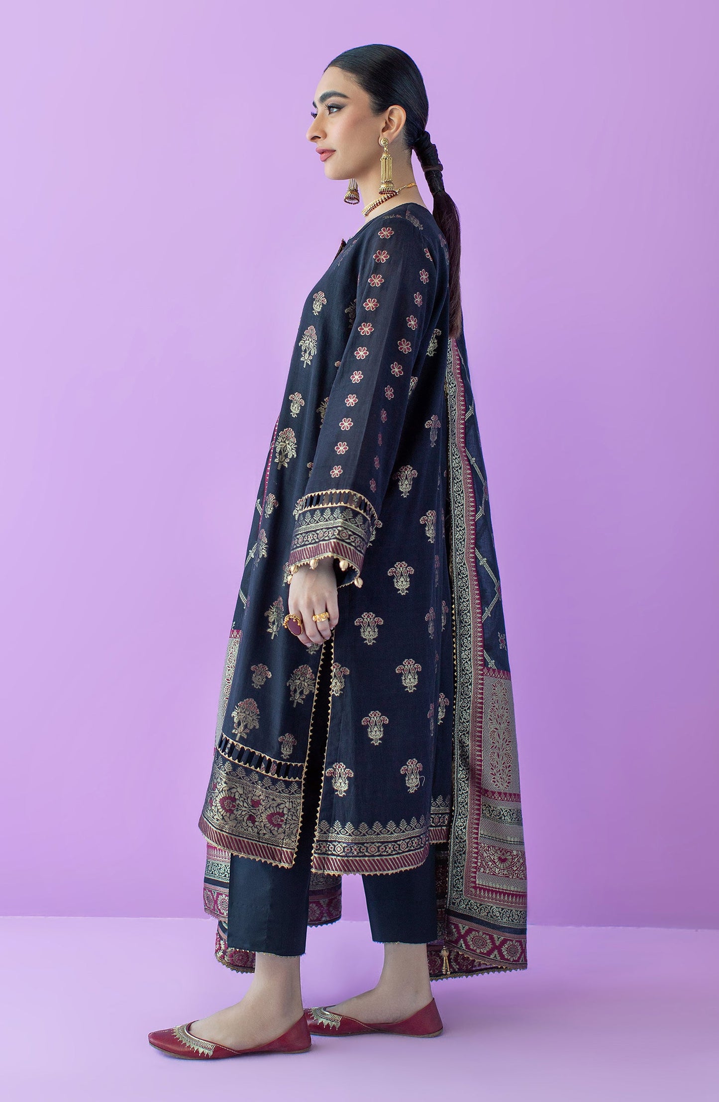 Orient - Stitched 3 Piece Embroidered Jacquard Shirt , Cambric Pant and Jacquard Dupatta