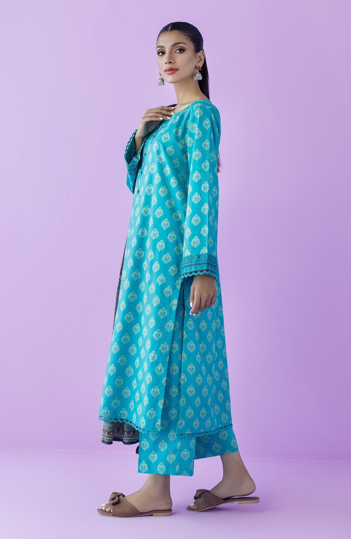 Orient - Unstitched 3 Piece Printed Lawn Shirt , Lawn Pant and Lawn Dupatta